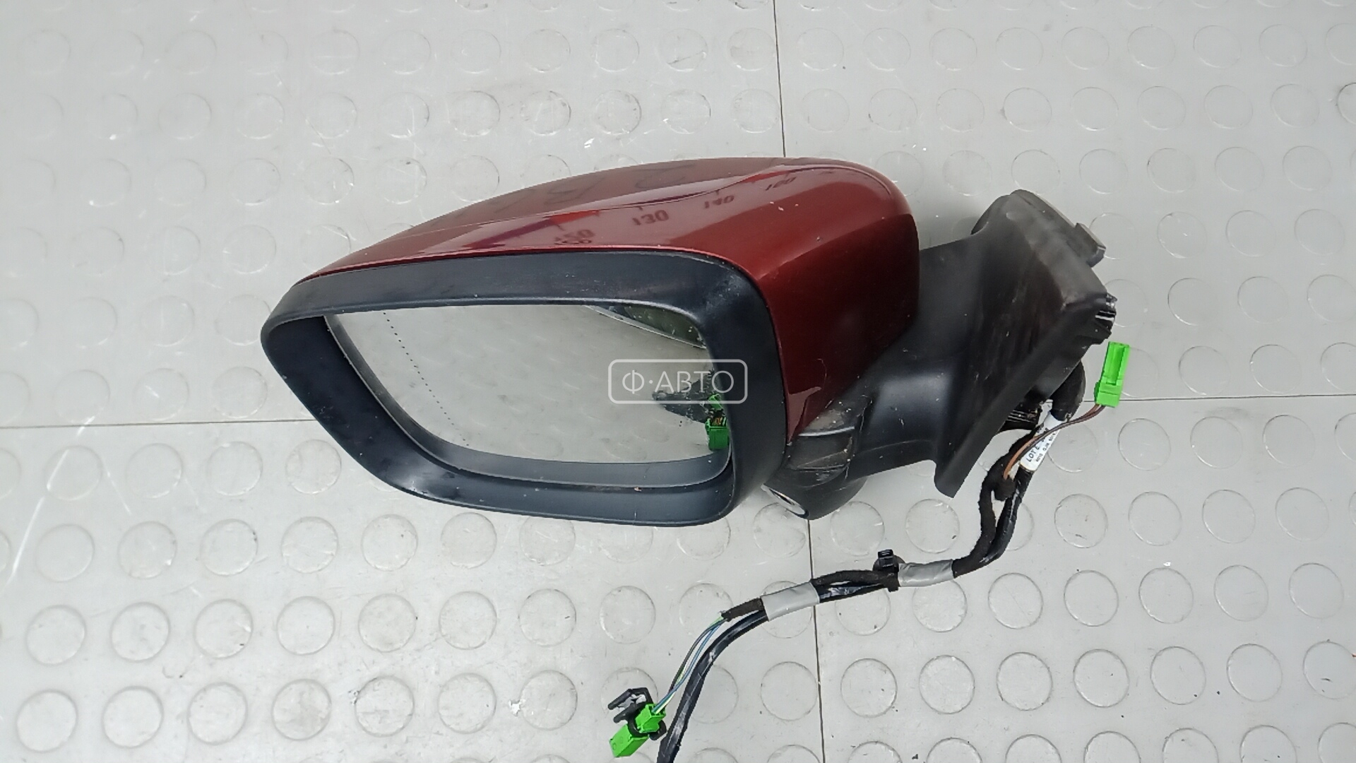 Зеркало наружное левое