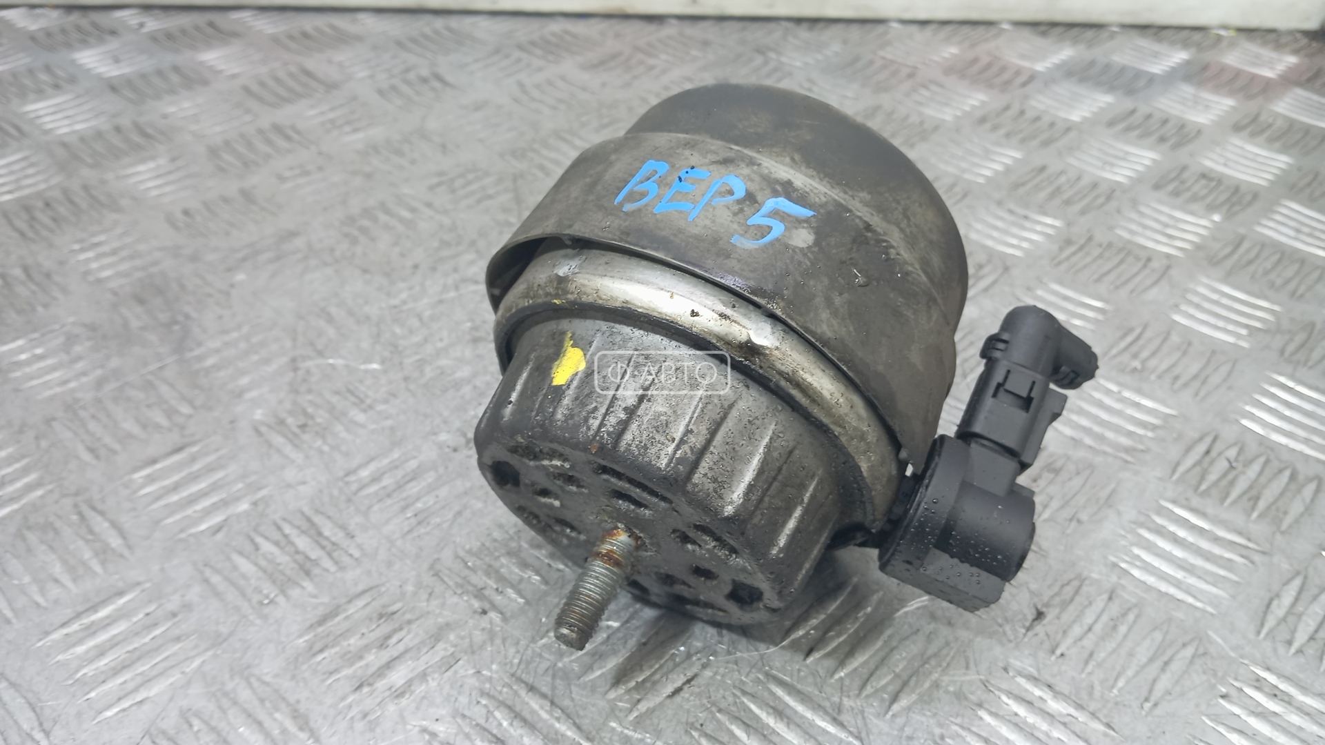 Подушка двигателя дизельная