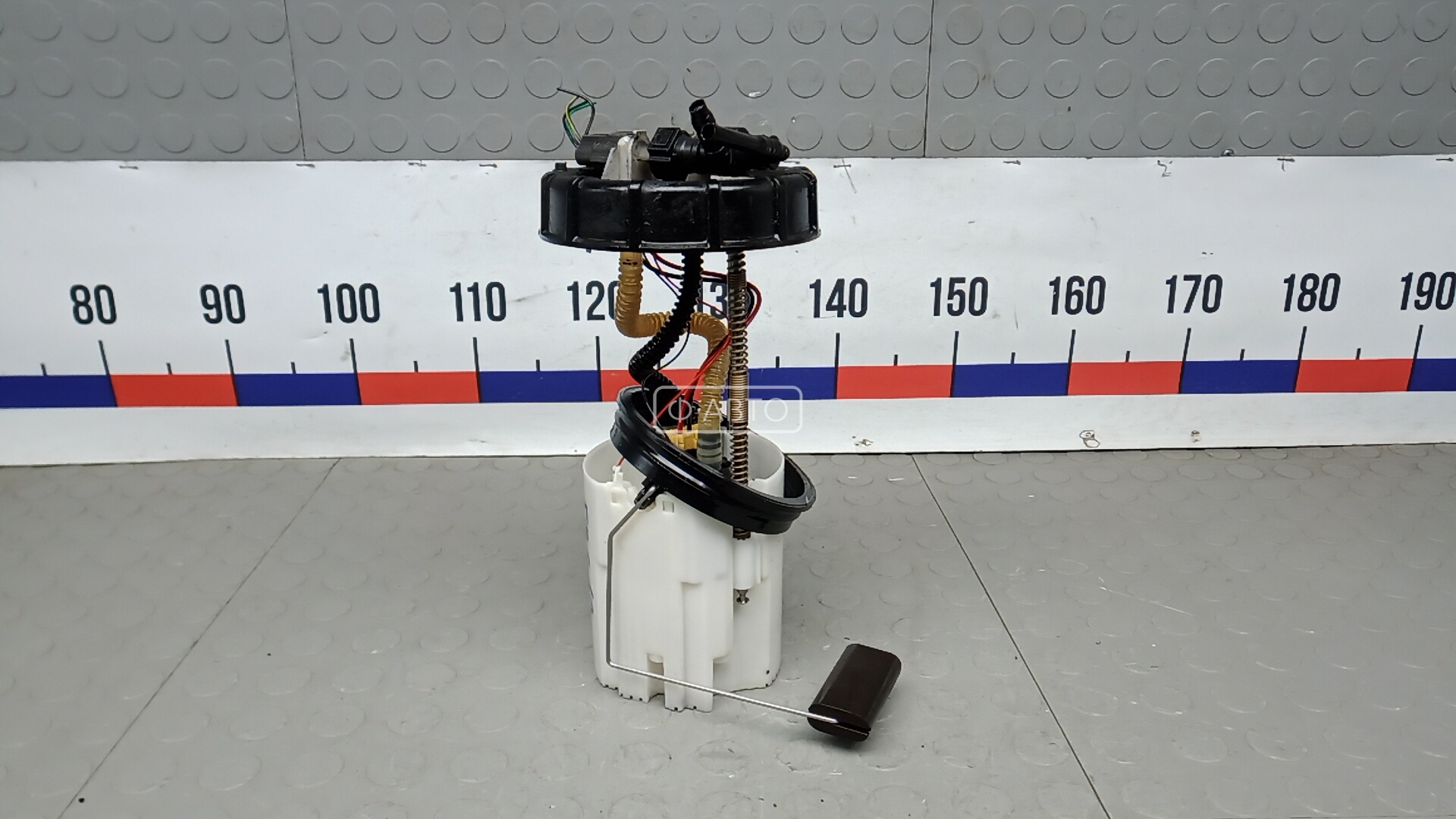 Насос топливный электрический