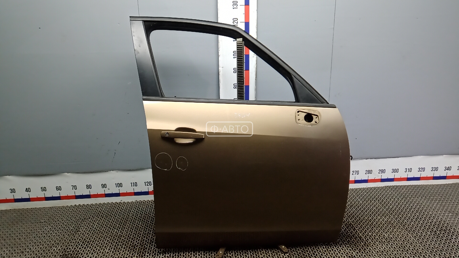 Дверь передняя правая
