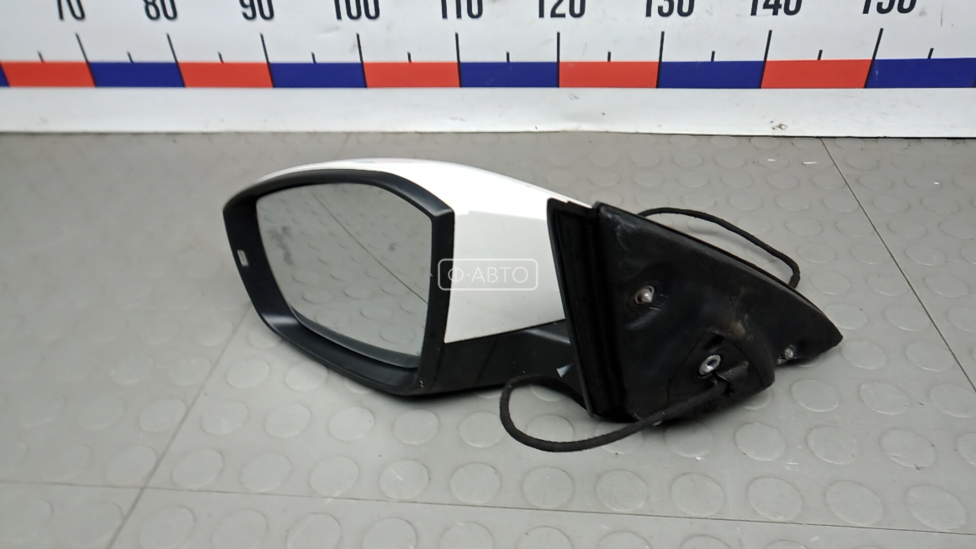 Зеркало наружное левое
