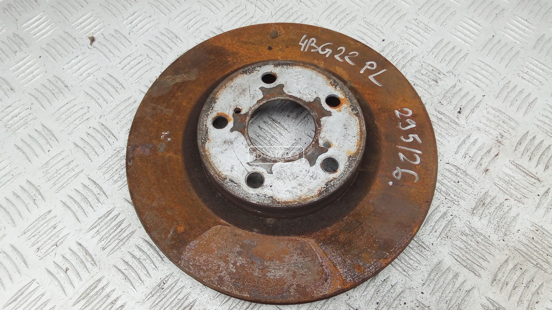 Диск тормозной передний