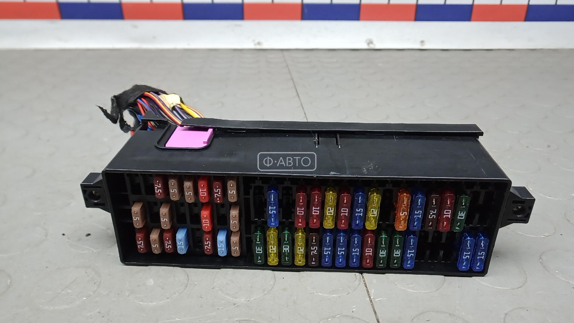 Блок предохранителей