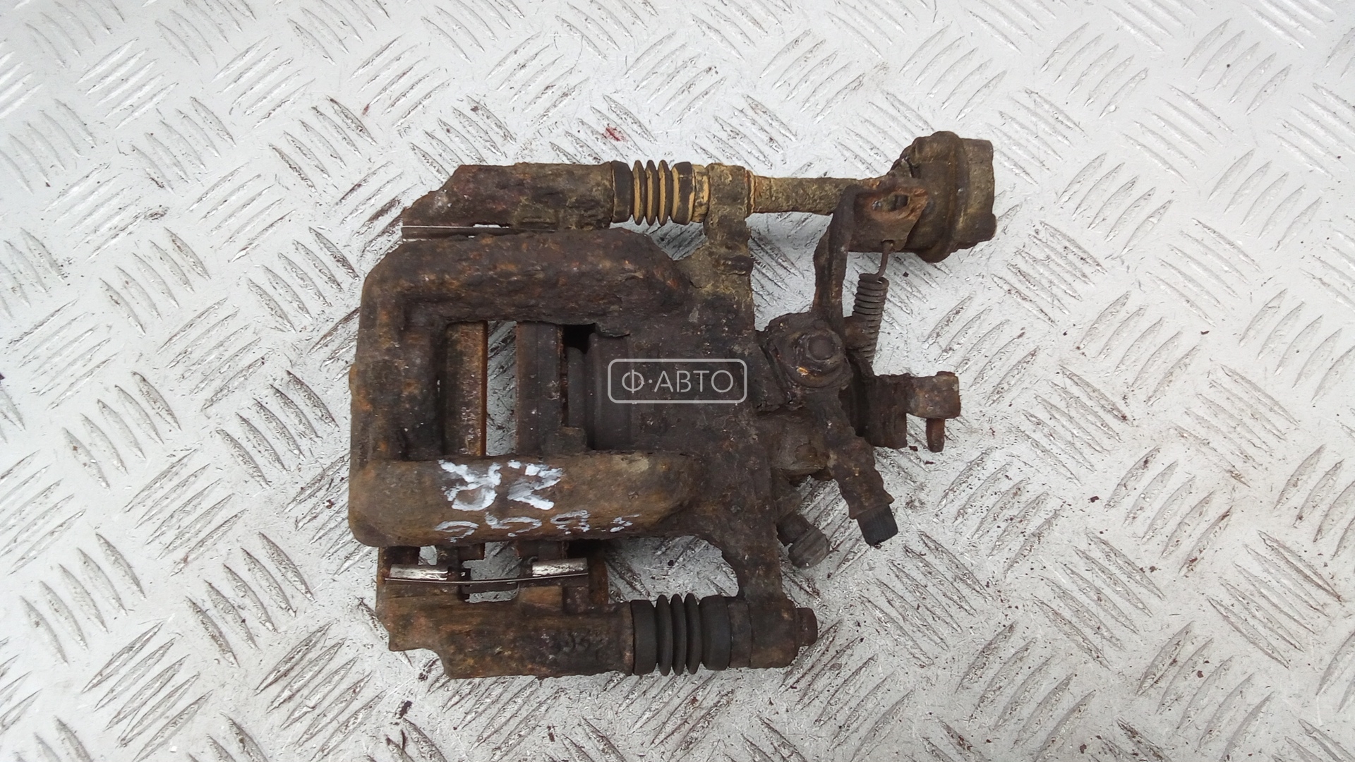 Суппорт тормозной задний правый