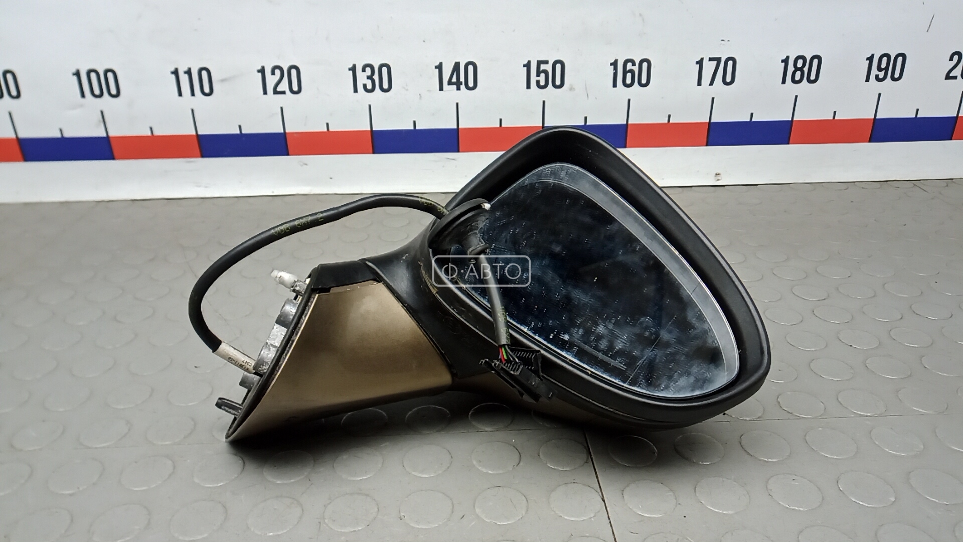 Зеркало наружное правое