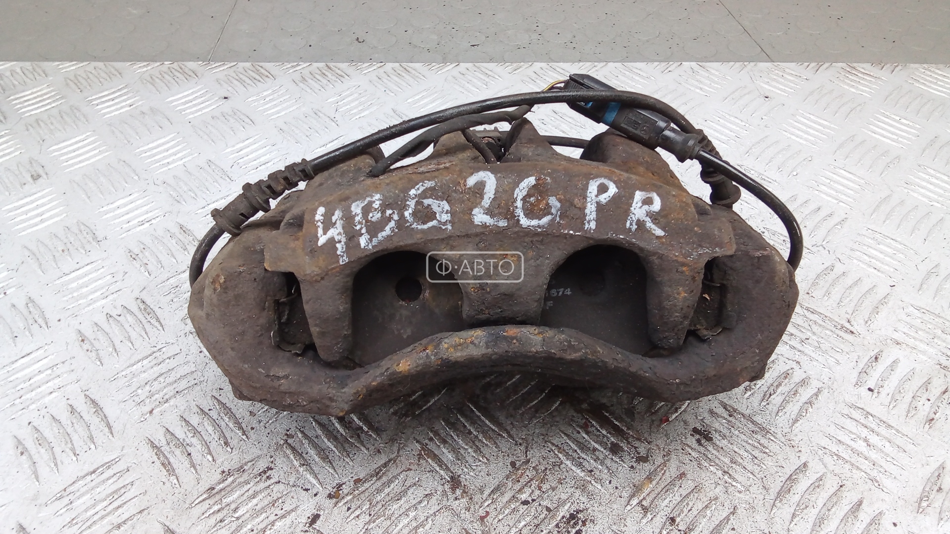 Суппорт тормозной передний правый