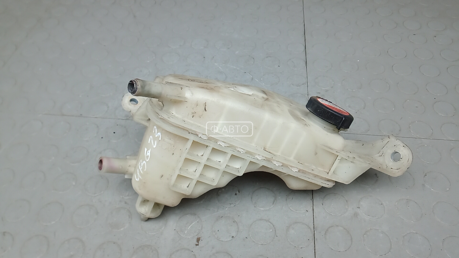 Бачок расширительный