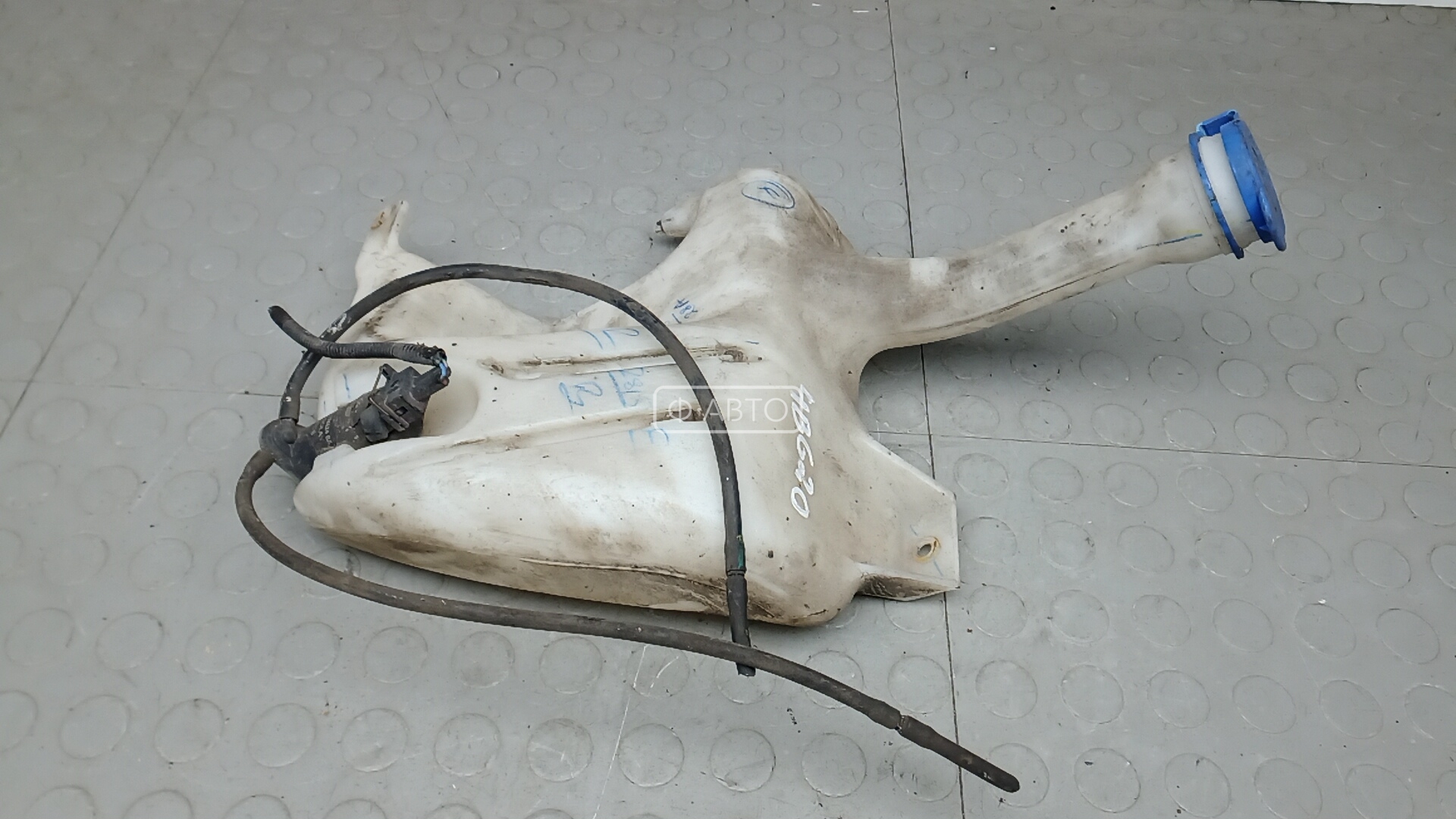 Бачок омывателя