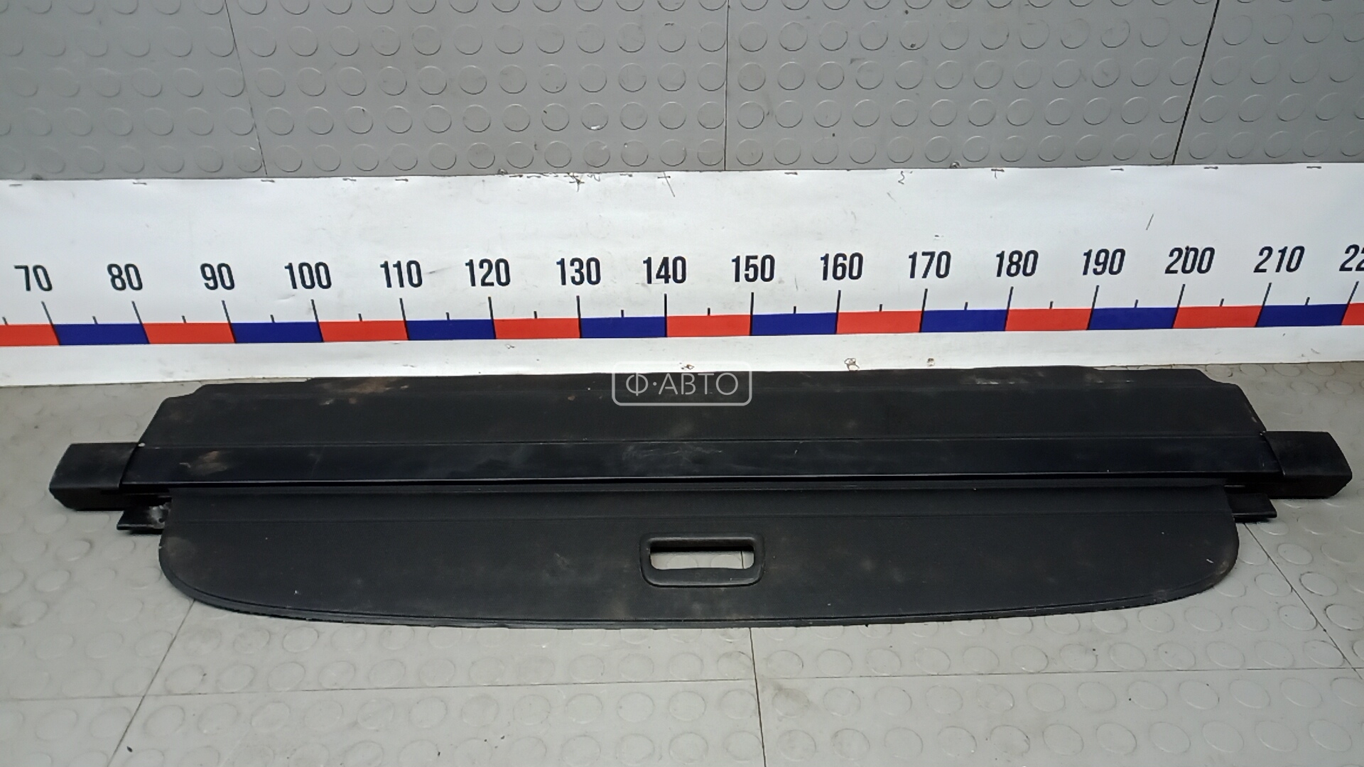 Шторка багажника