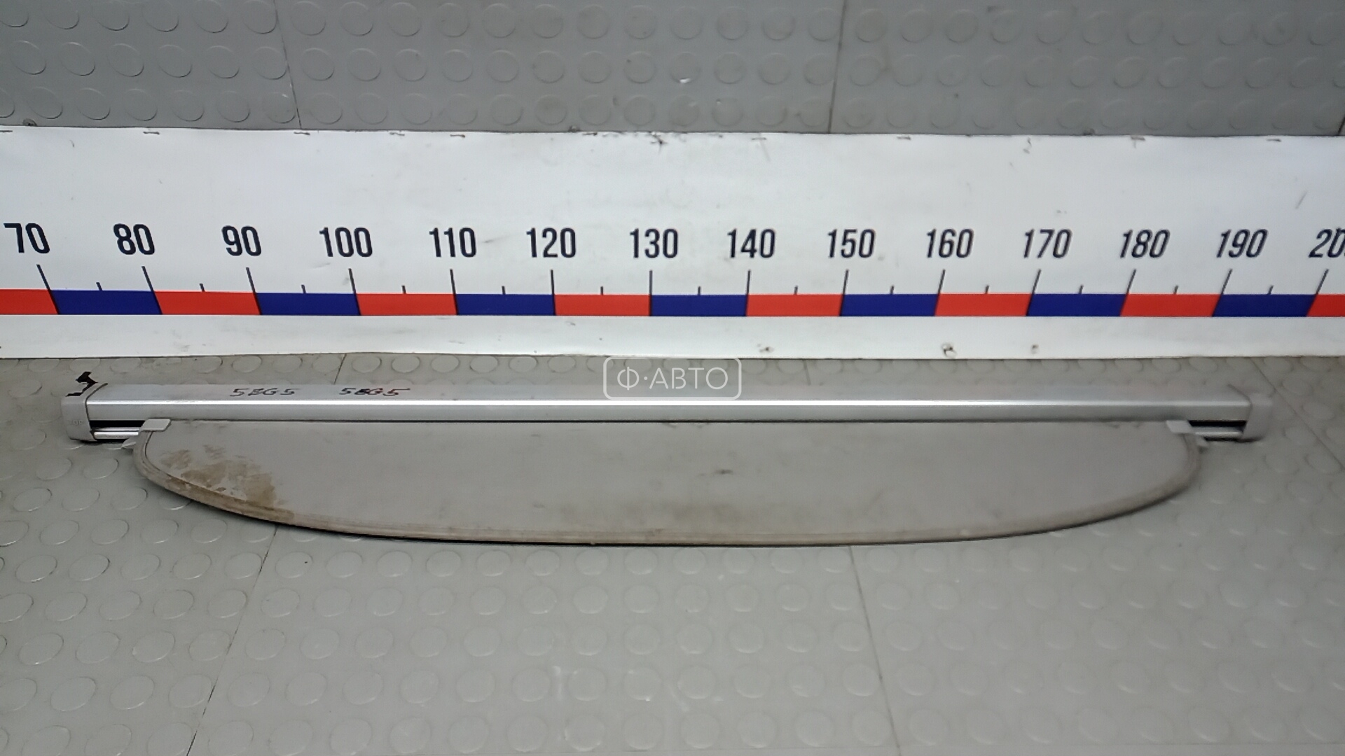 Шторка багажника