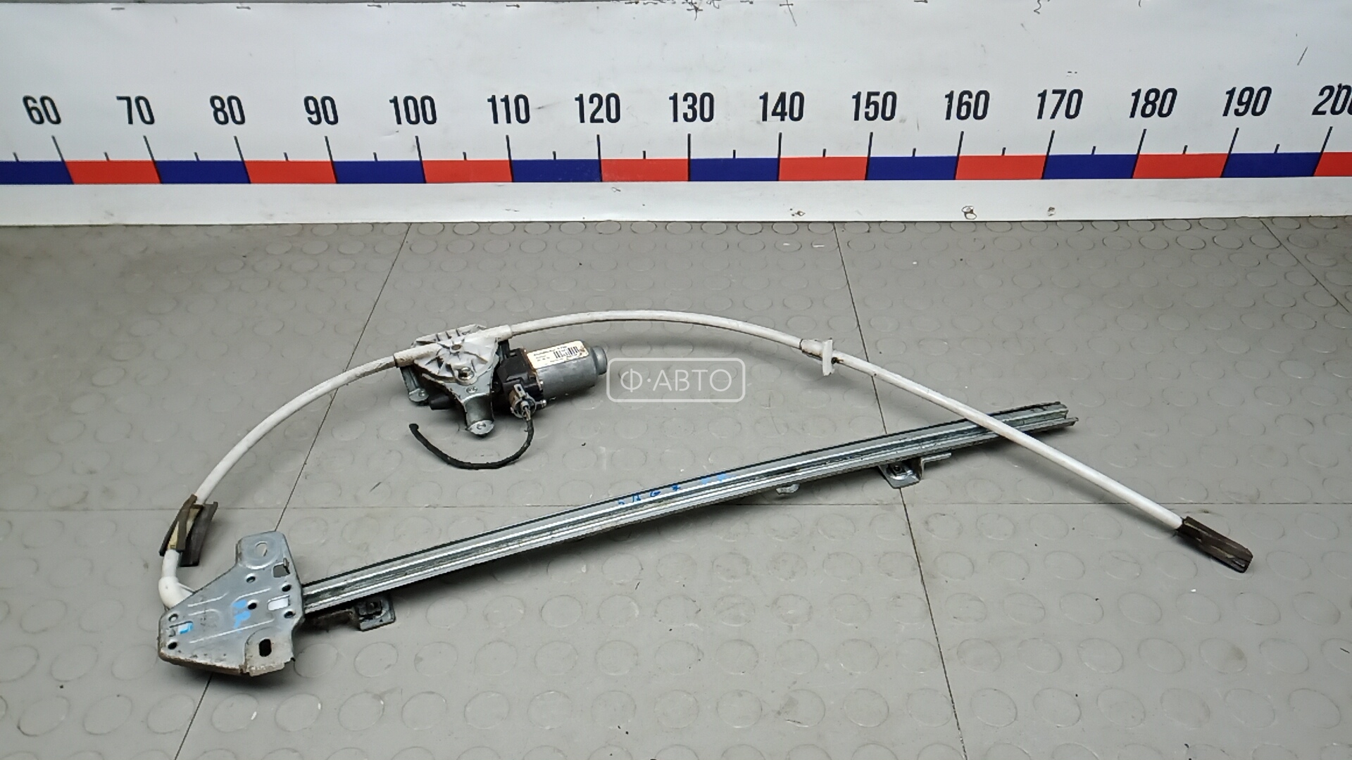 Стеклоподъемник передний правый