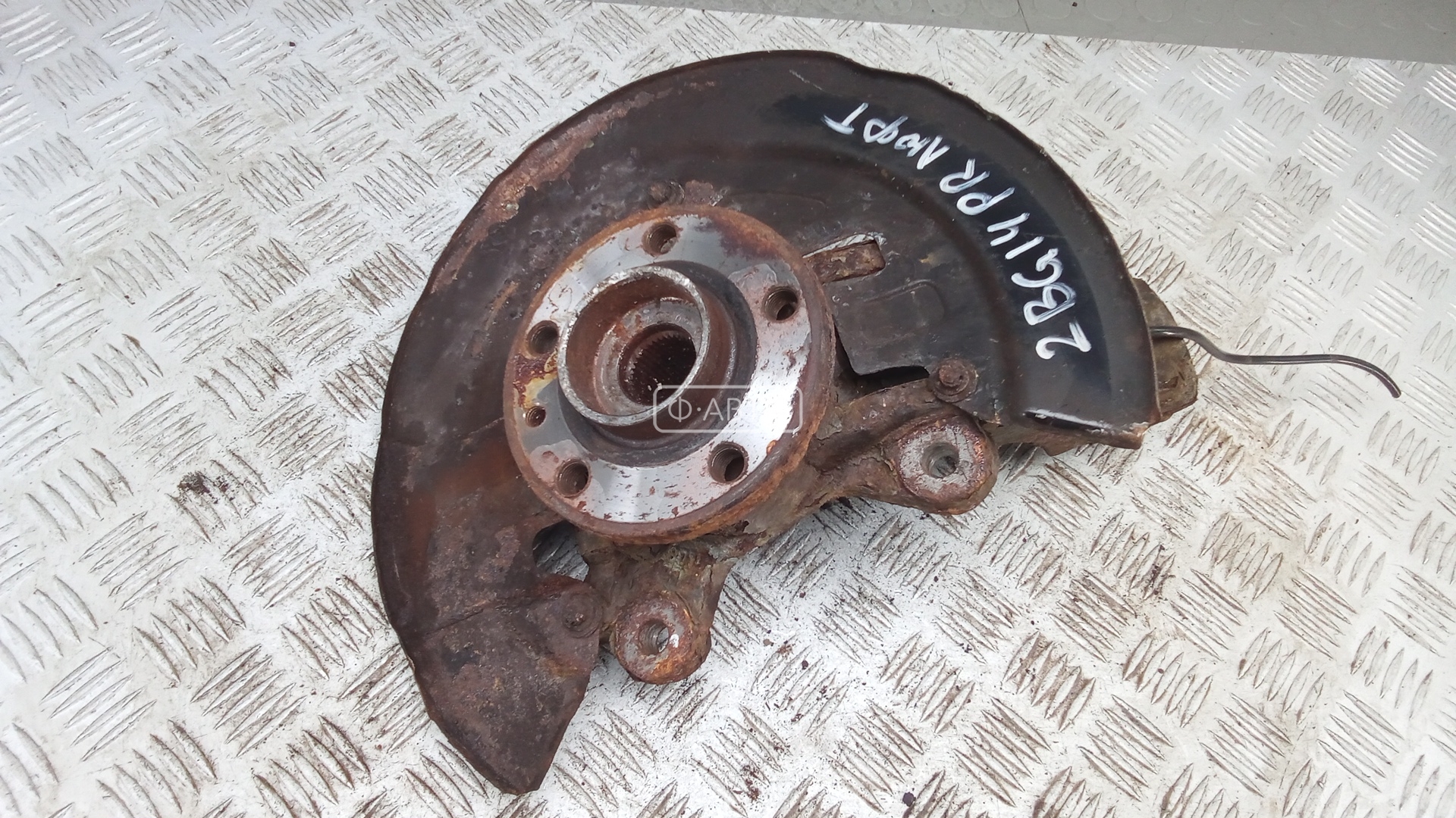 Ступица передняя правая