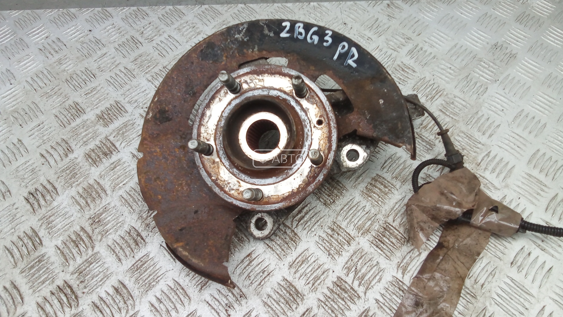 Ступица передняя правая