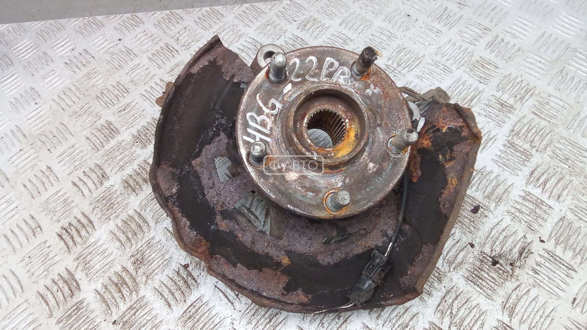 Ступица передняя правая