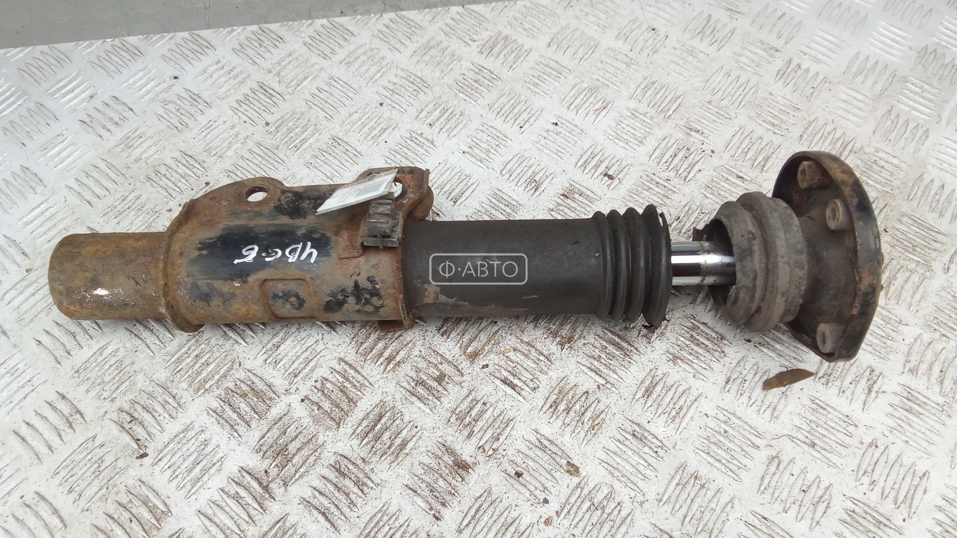 Амортизатор передний