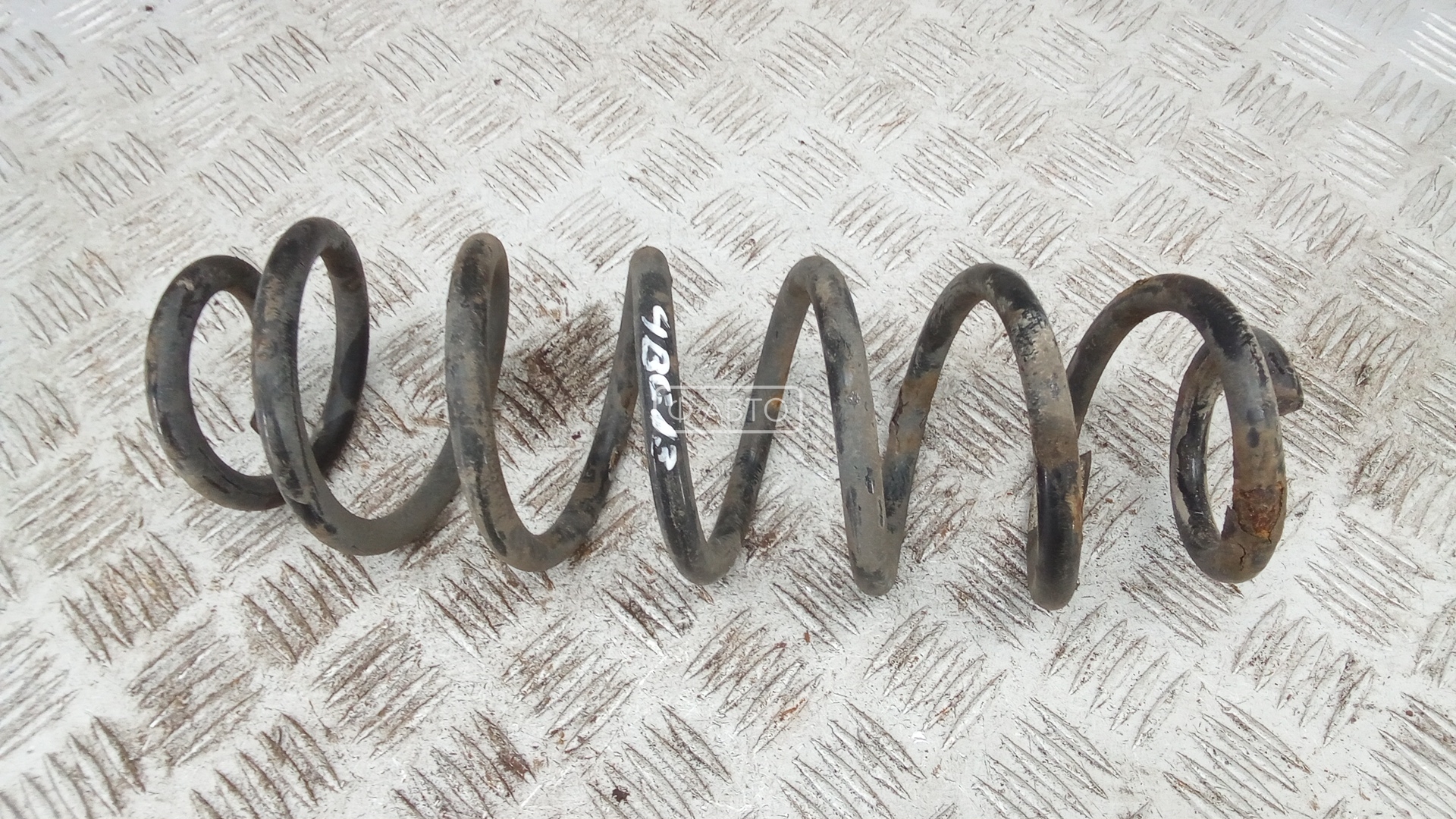 Пружина задняя