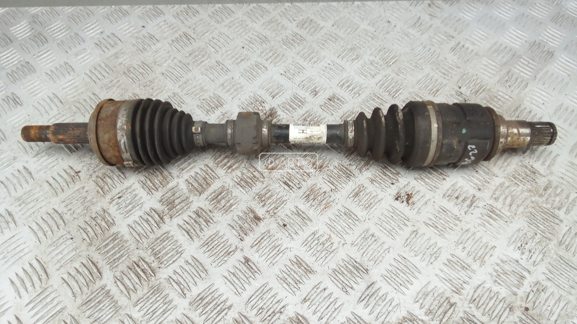 Привод передний левый