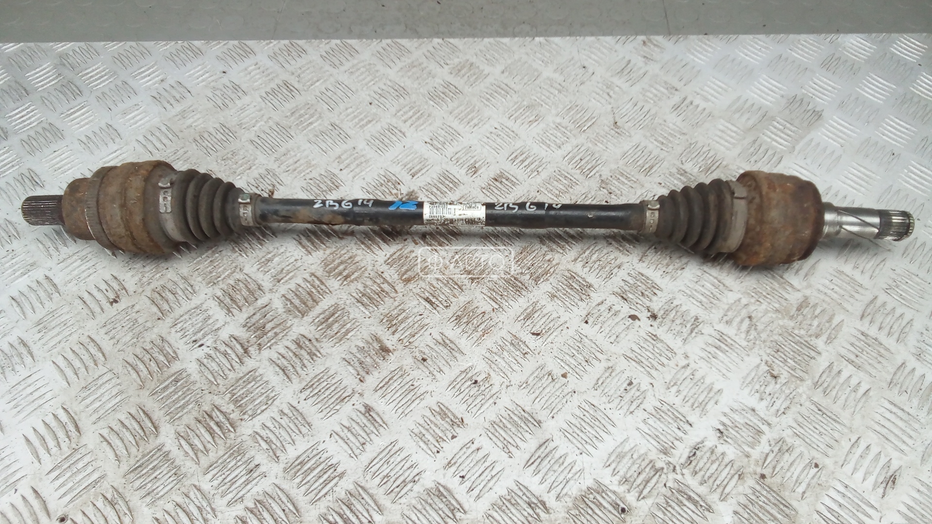 Привод задний левый