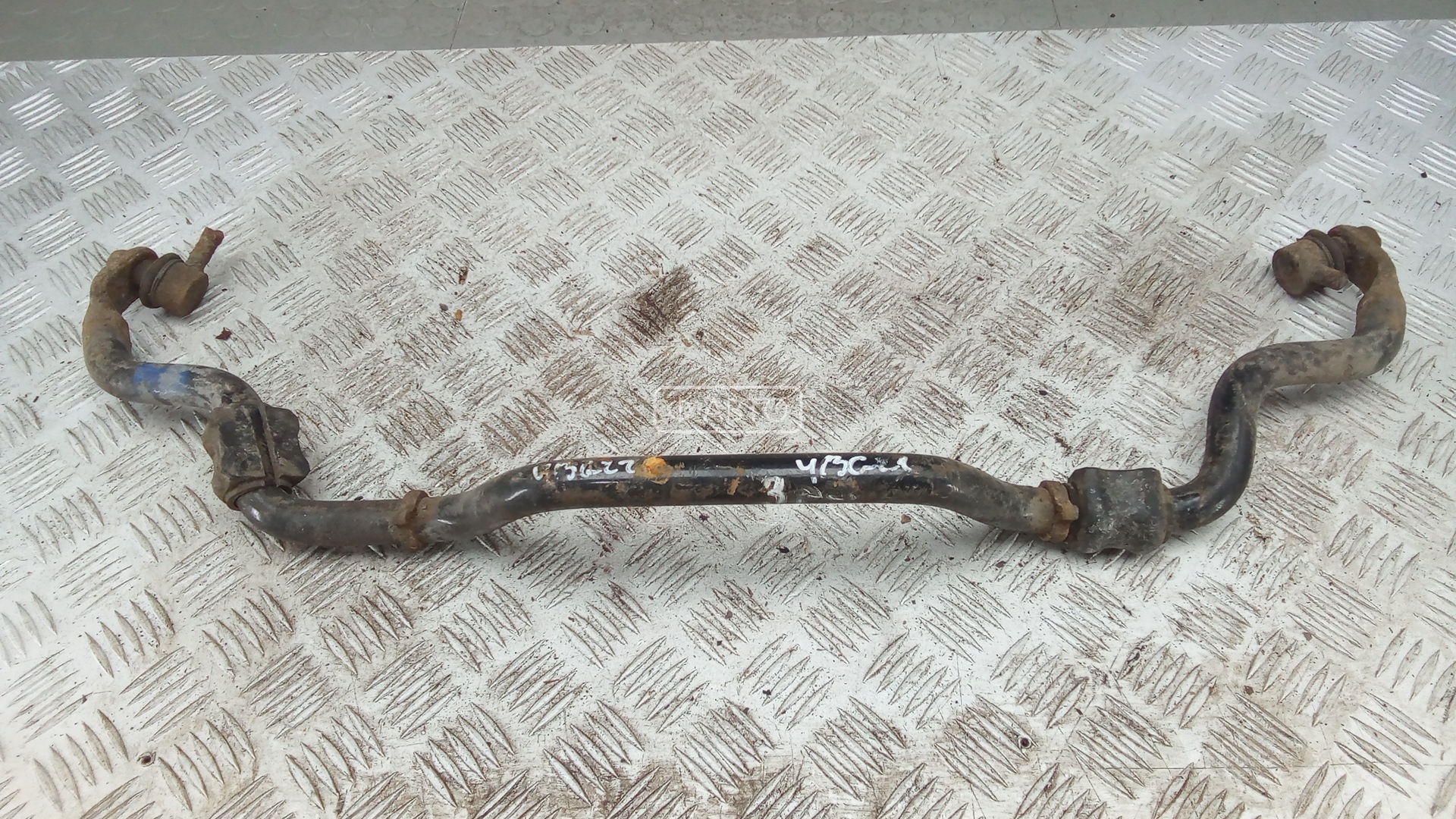 Стабилизатор поперечной устойчивости задней балки