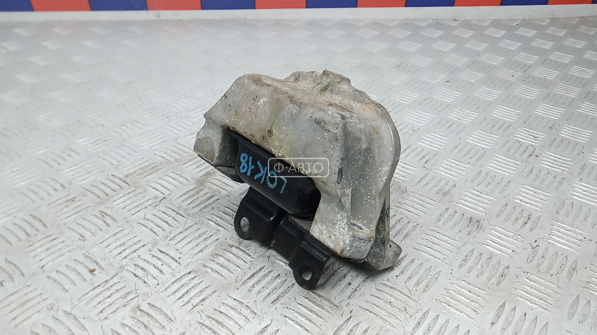 Подушка двигателя бензиновая