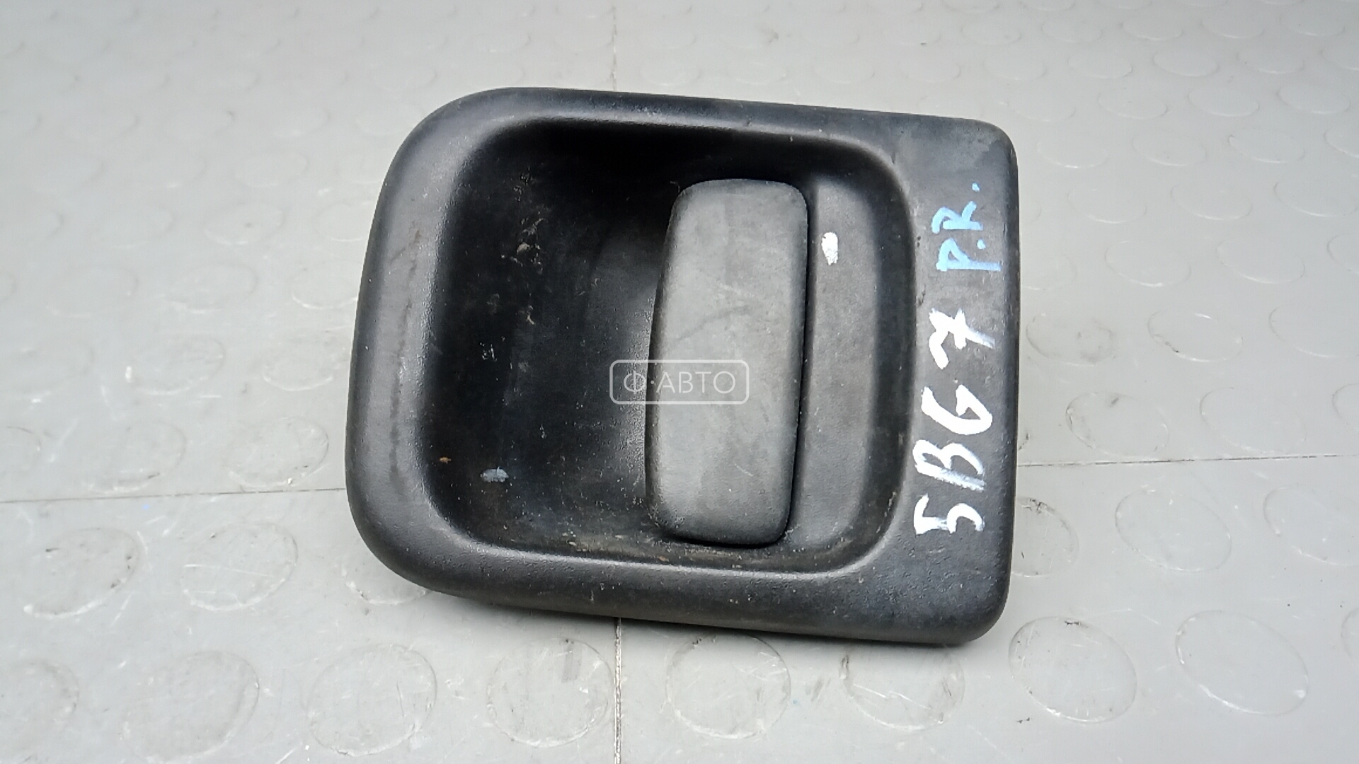 Ручка наружная передняя правая