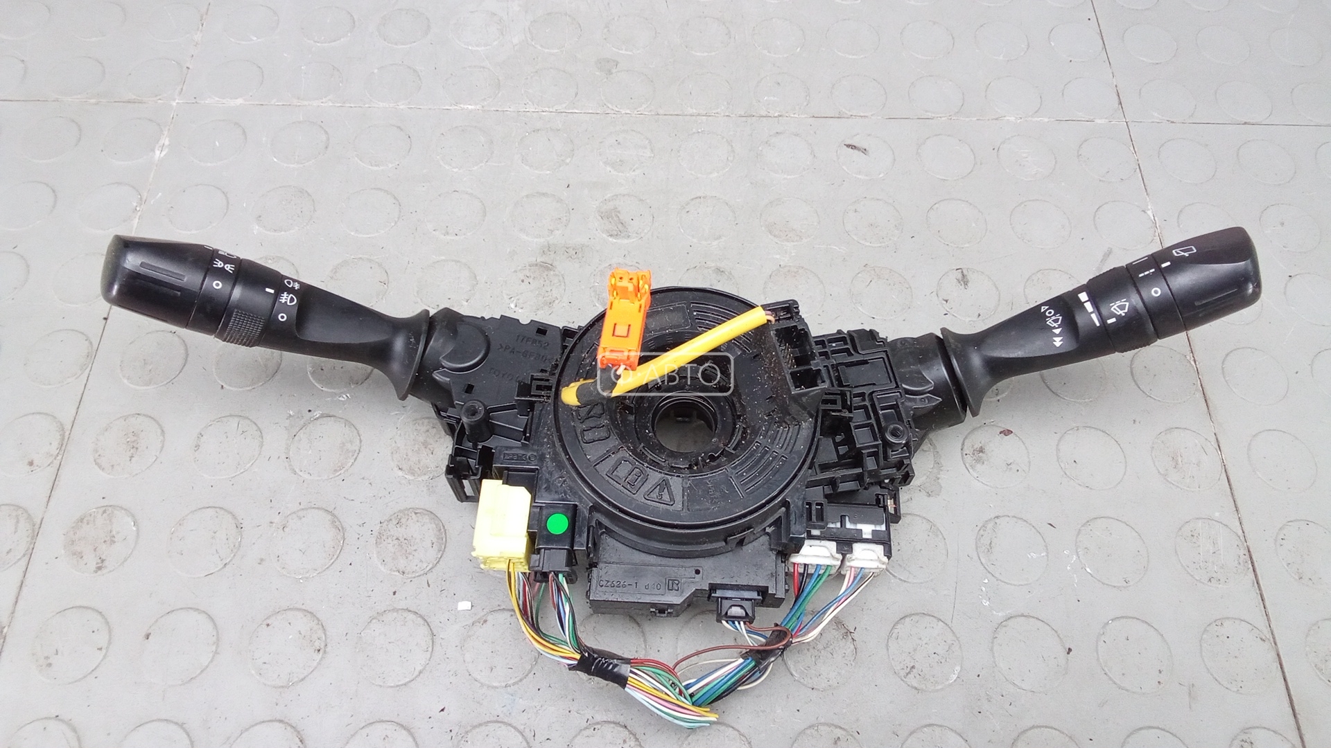 Переключатель поворотов и дворников (стрекоза)