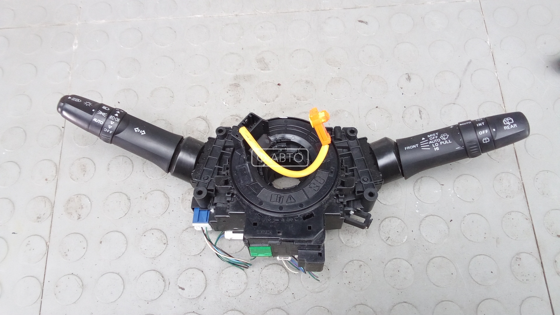 Переключатель поворотов и дворников (стрекоза)