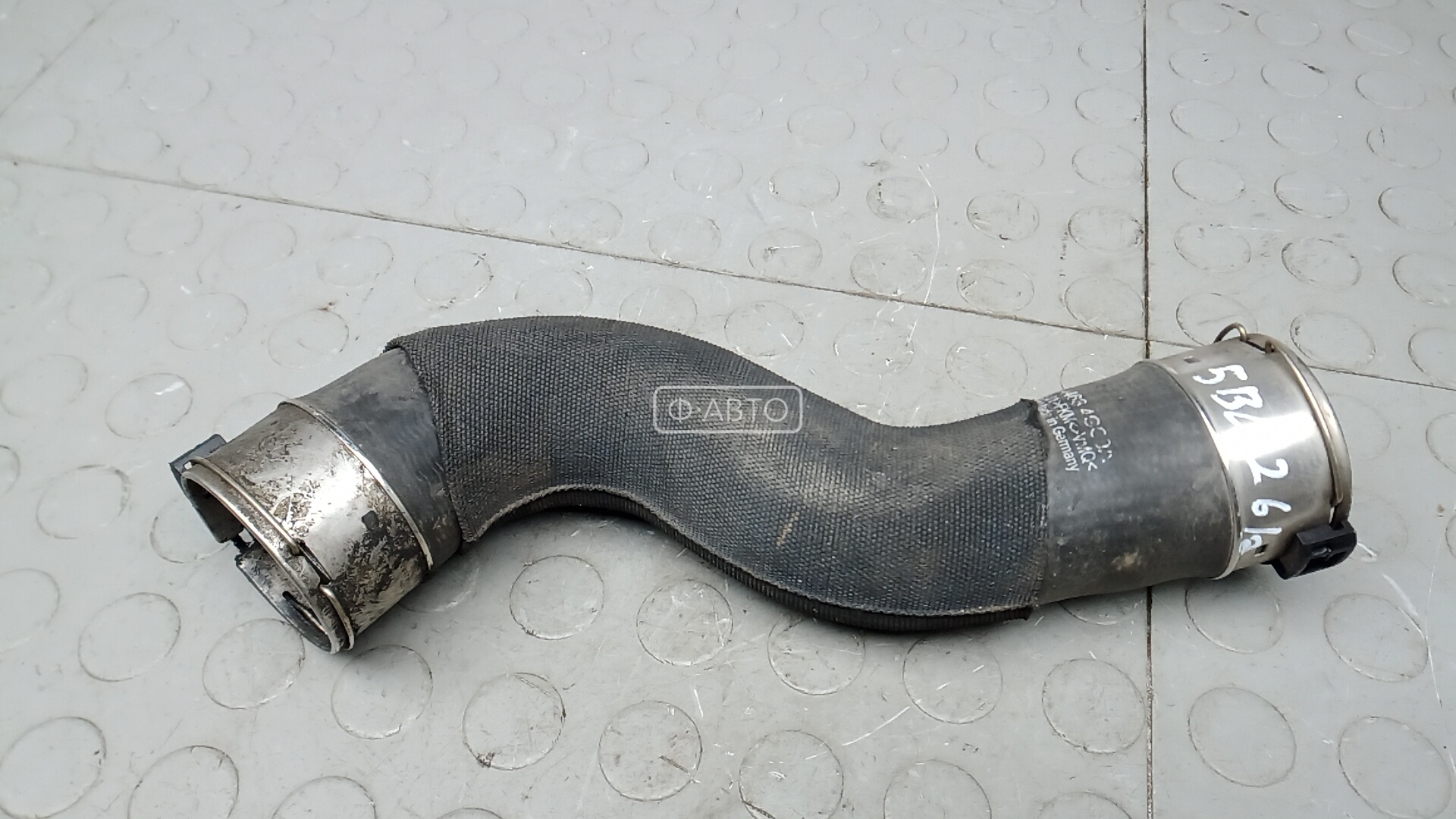 Патрубок интеркулера