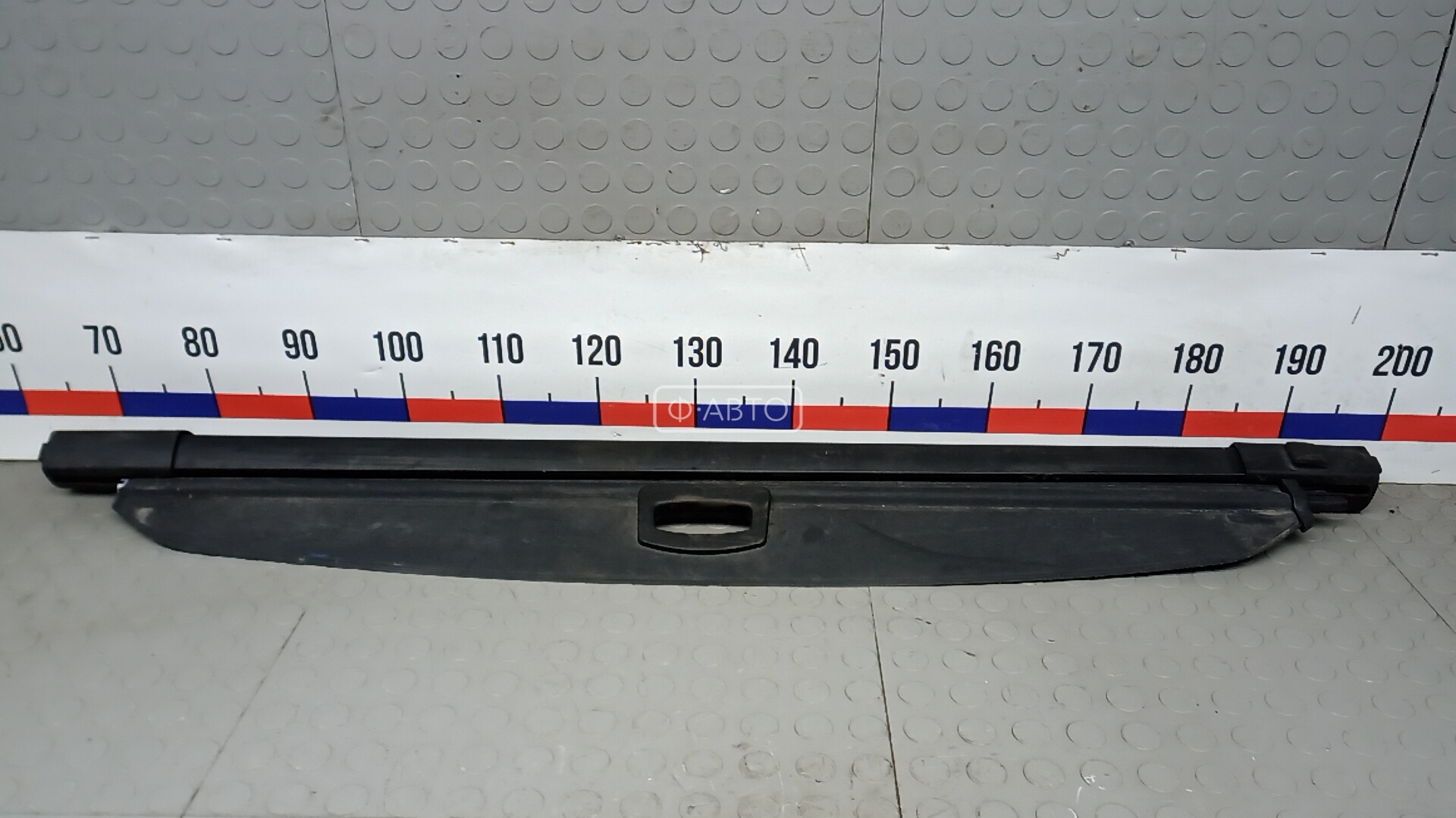 Шторка багажника