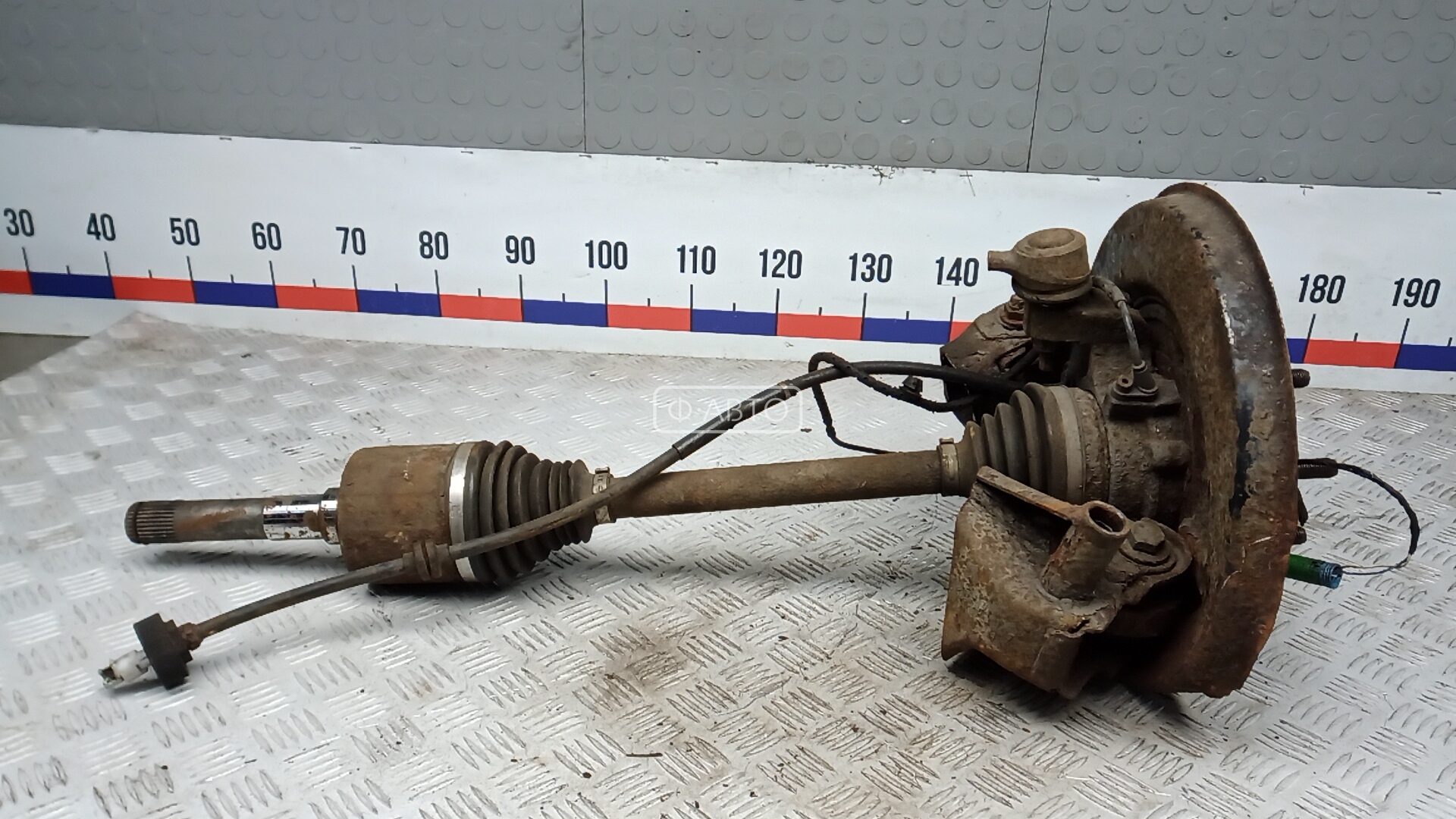 Привод задний левый