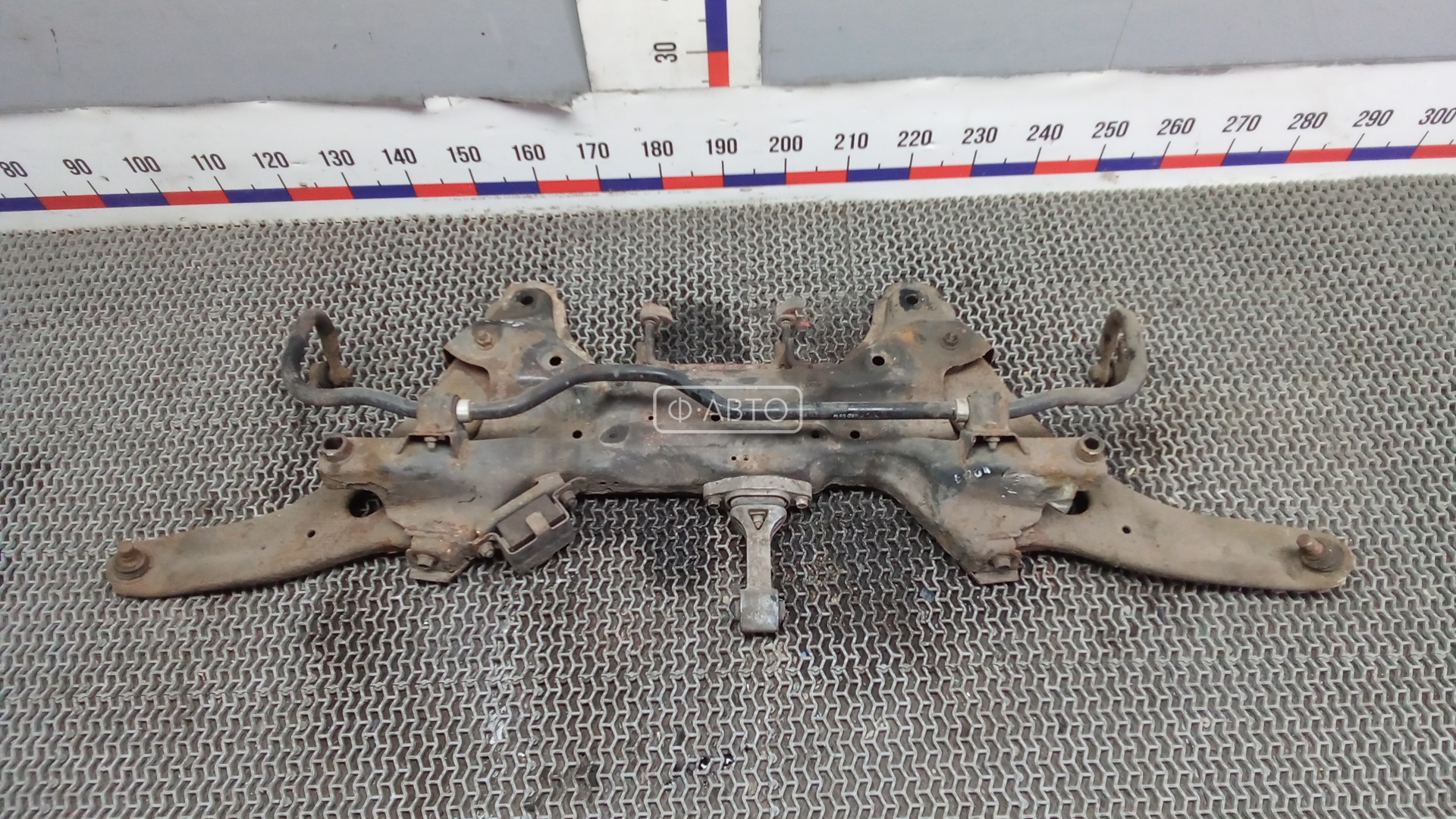 Балка подвески передняя