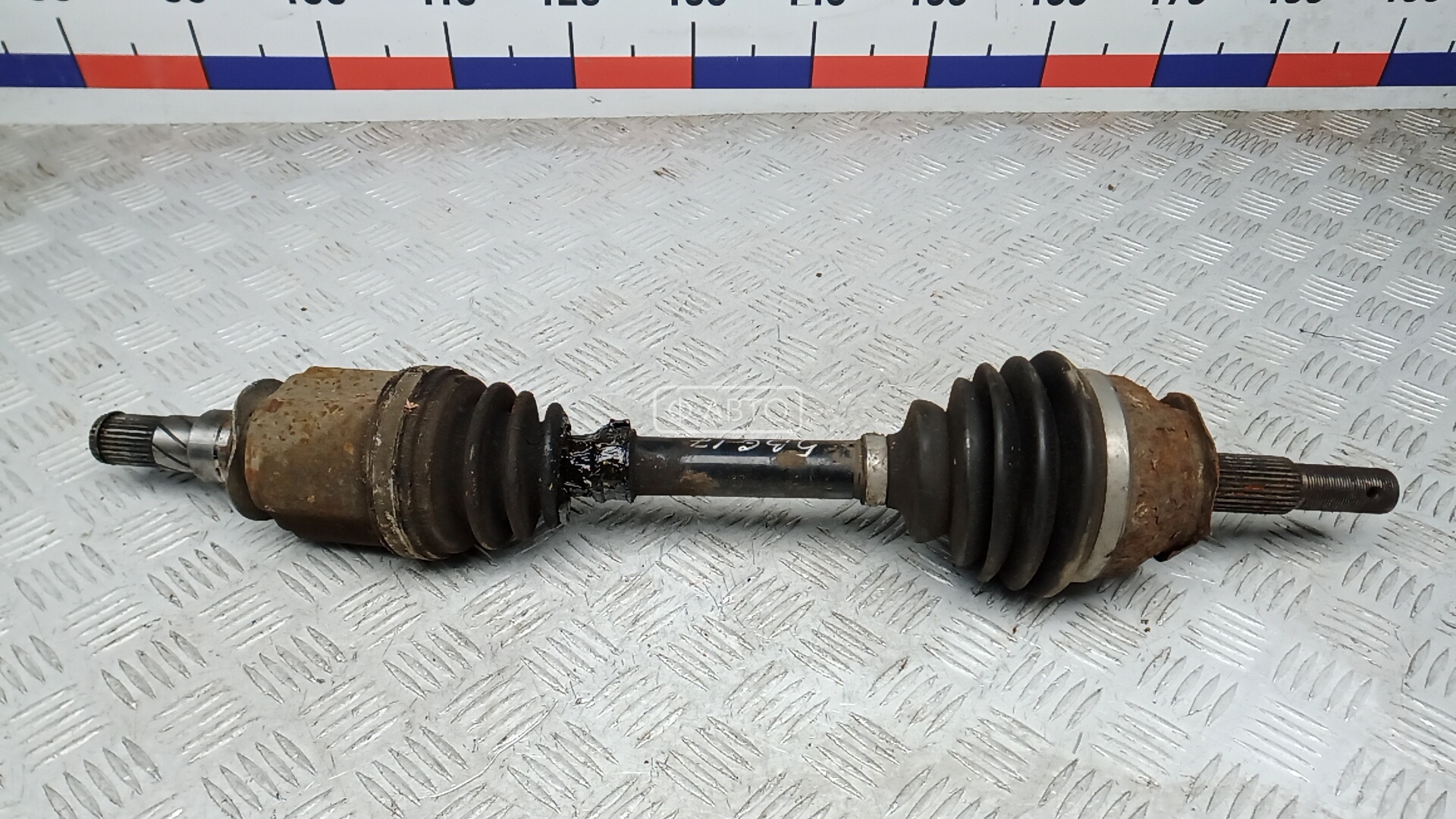 Привод передний левый