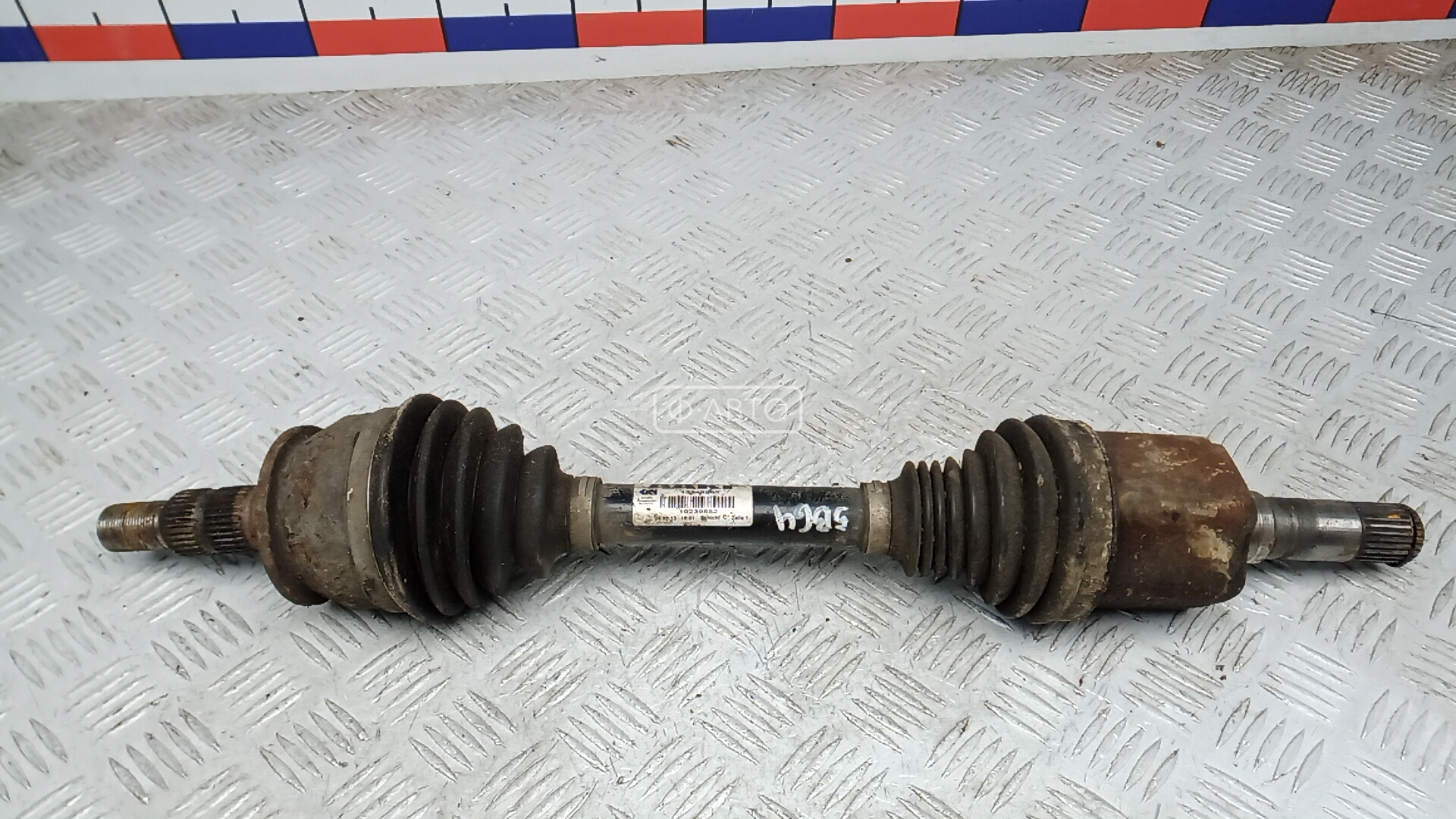 Привод передний левый