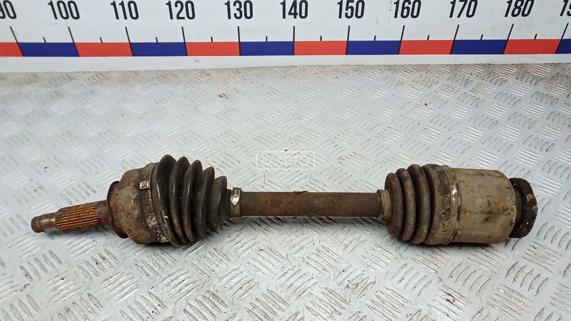 Привод передний правый