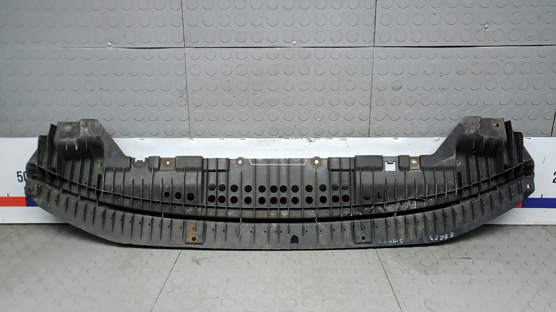 Юбка бампера переднего