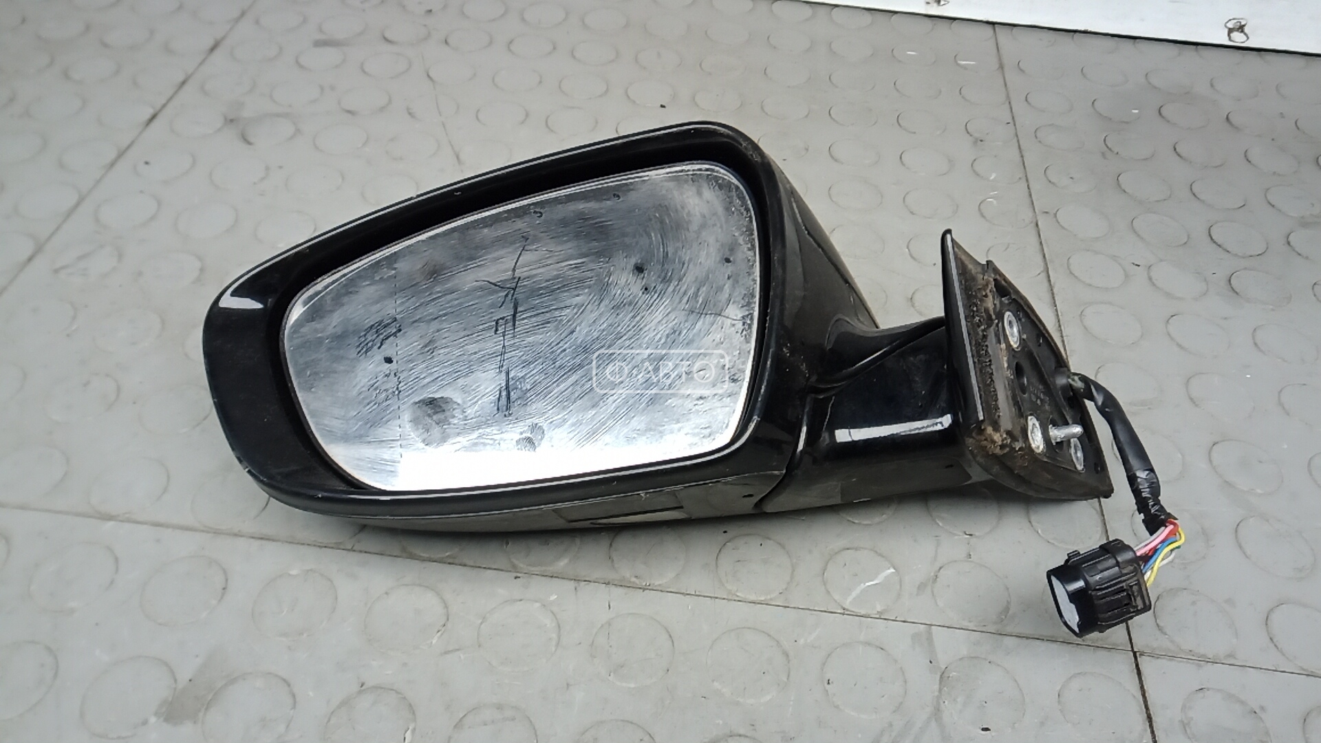 Зеркало наружное левое