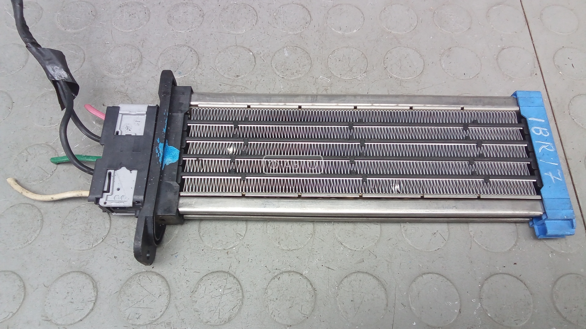 электрический радиатор отопителя (тэн)