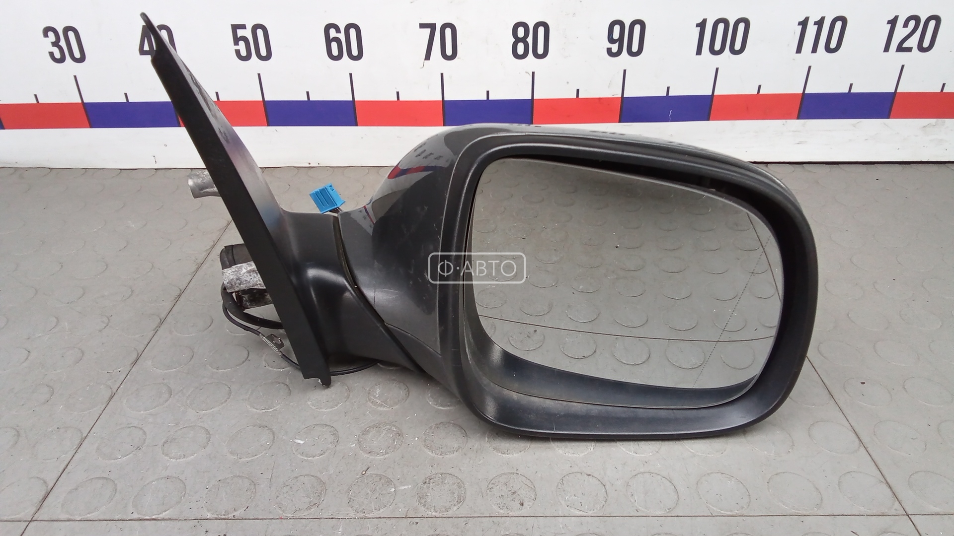 Зеркало наружное правое