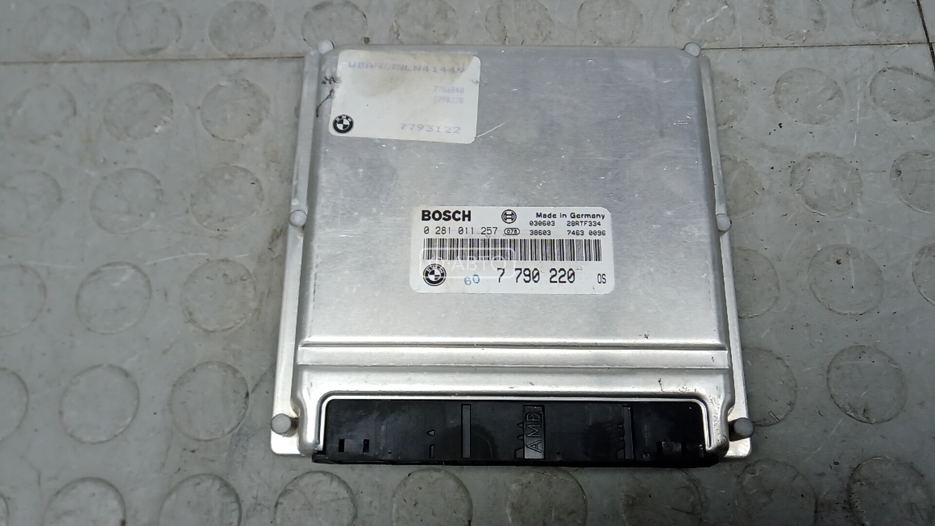 Блок управления двс BMW X5 E53