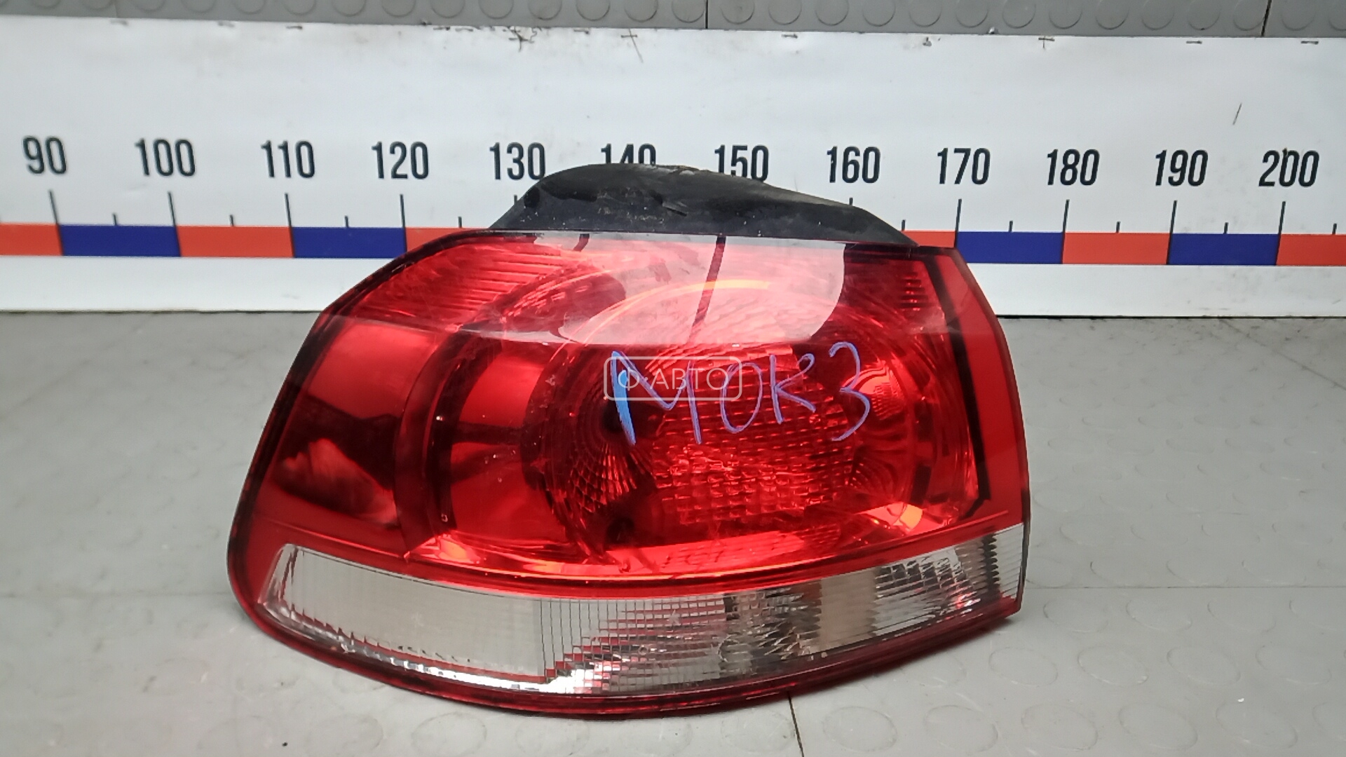 Фонарь задний левый