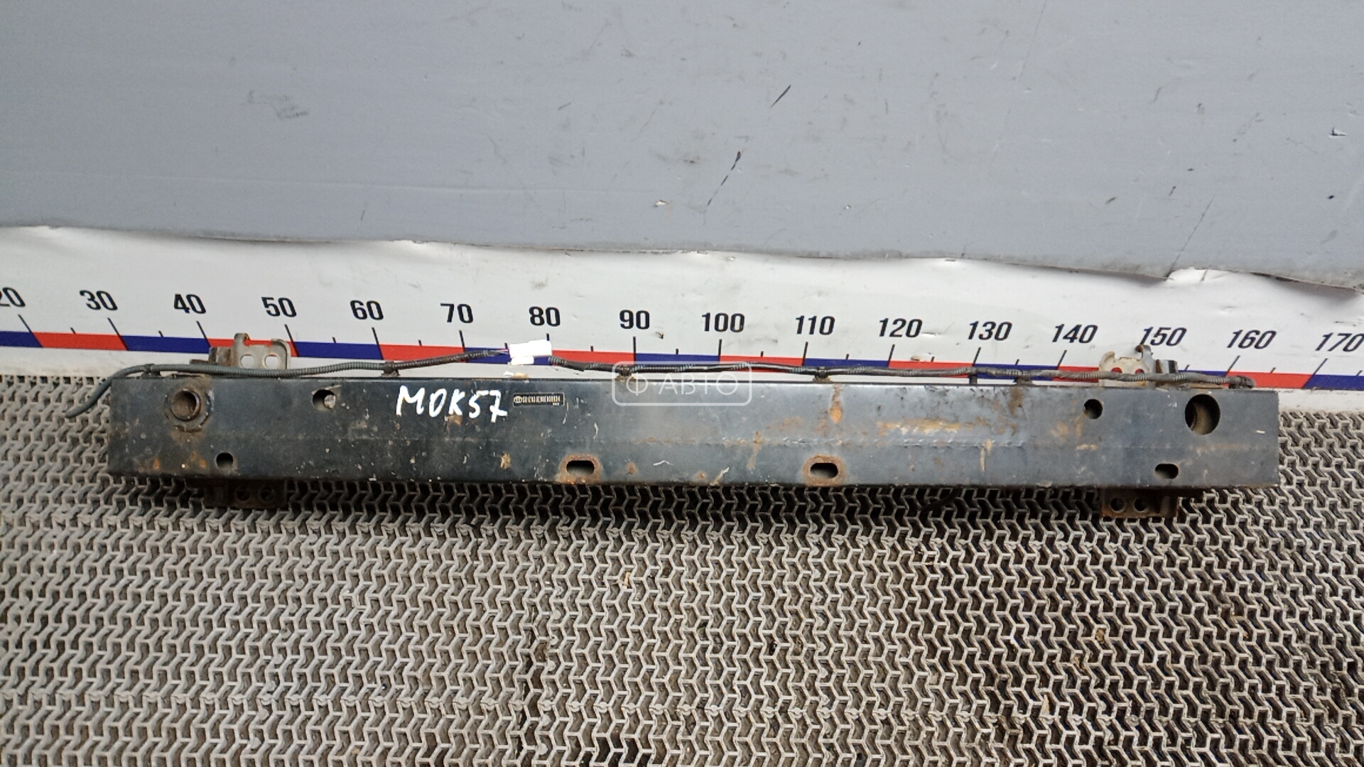 Усилитель бампера передний (кронштейн)