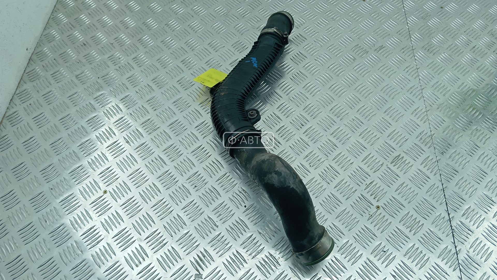 Патрубок интеркулера