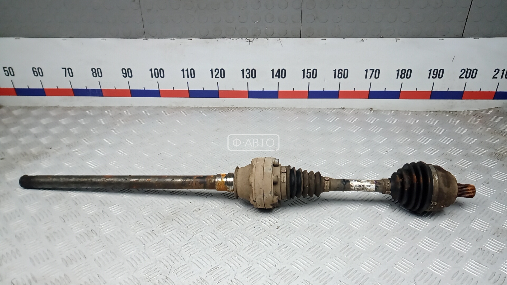 Привод передний правый