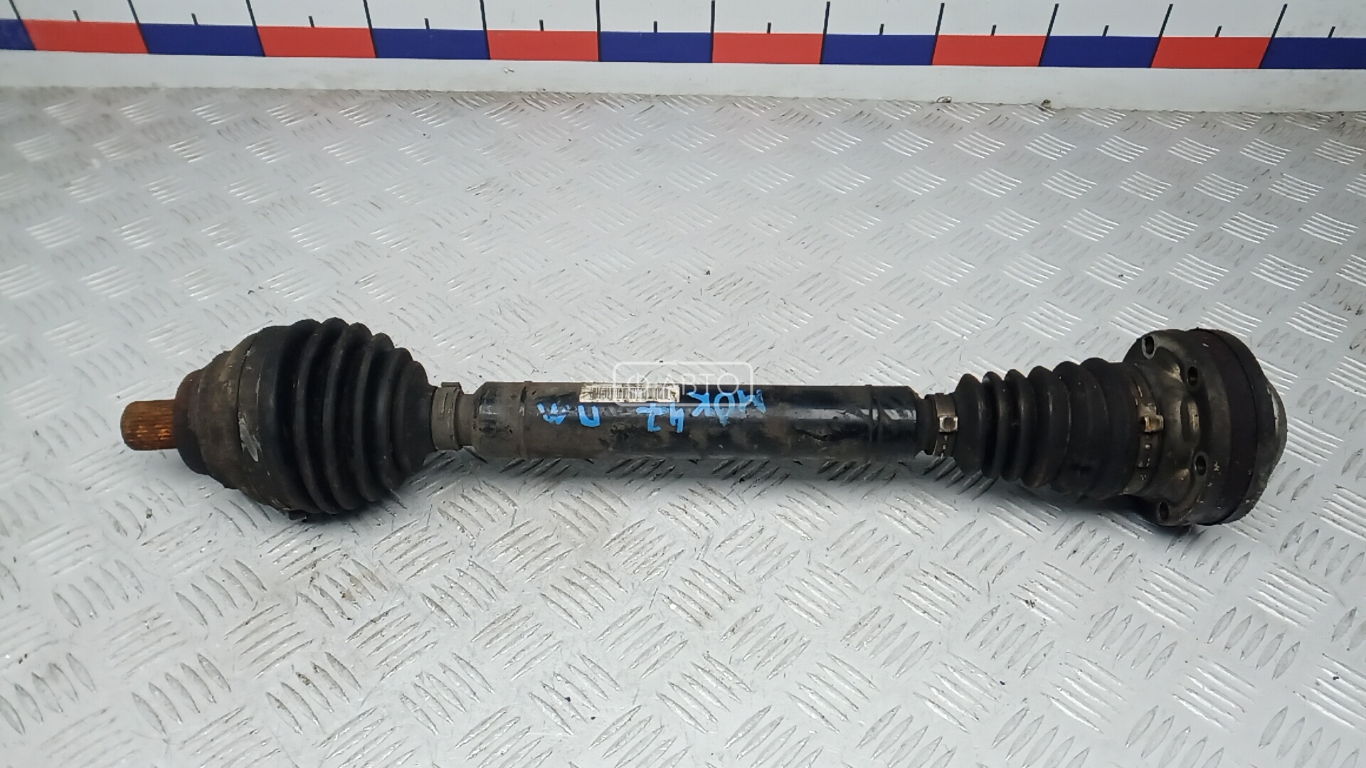 Привод передний левый