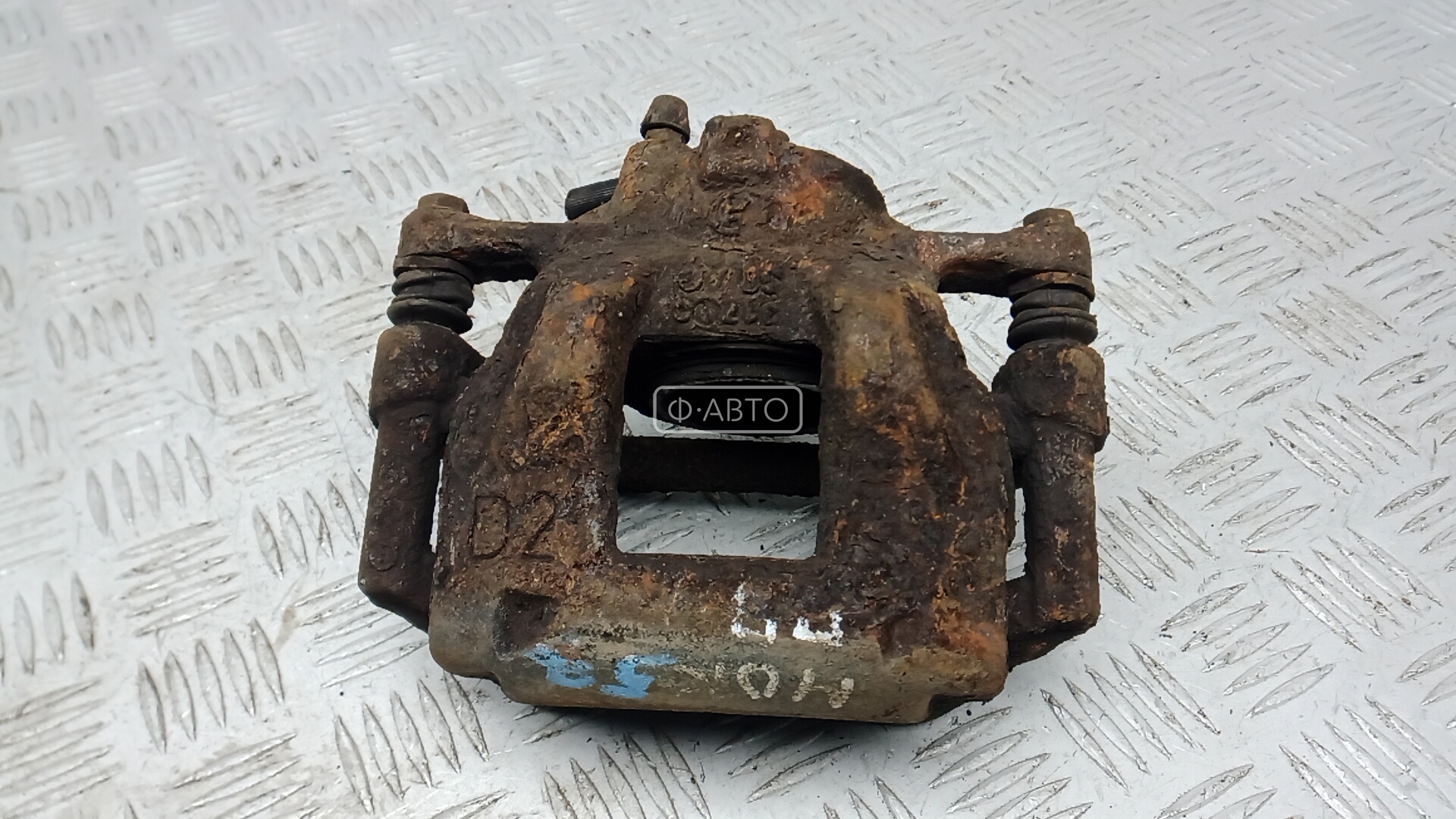 Суппорт тормозной передний правый