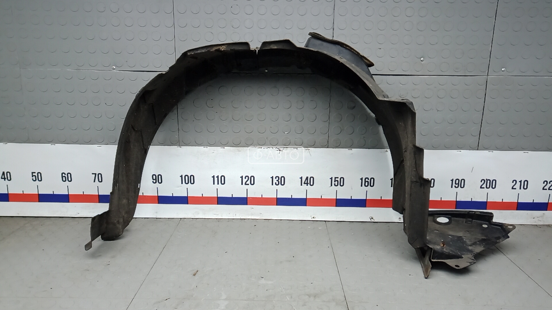 Защита арок (защита крыла, подкрылок) передняя левая