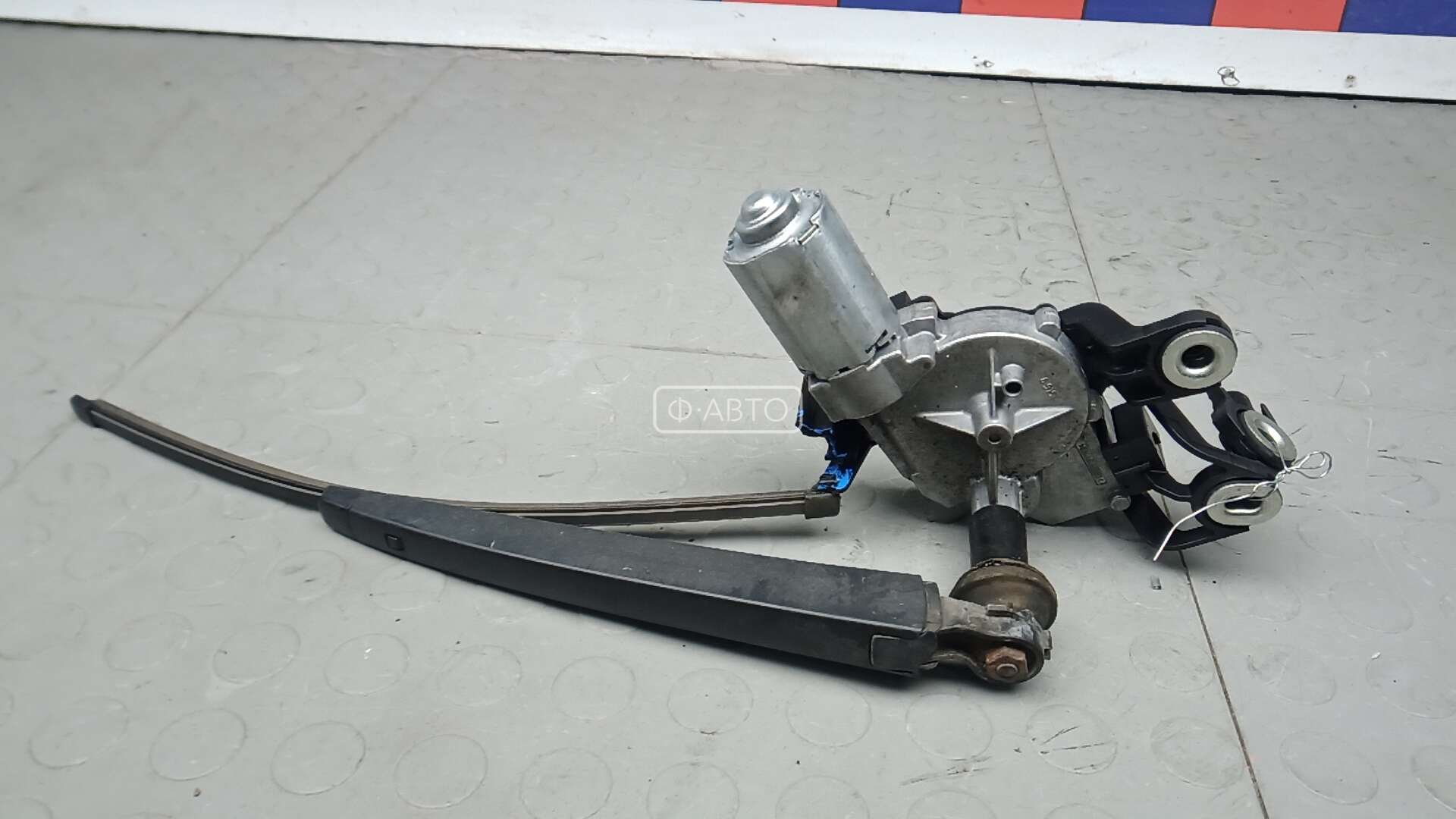 Моторчик стеклоочиcтителя 3-5