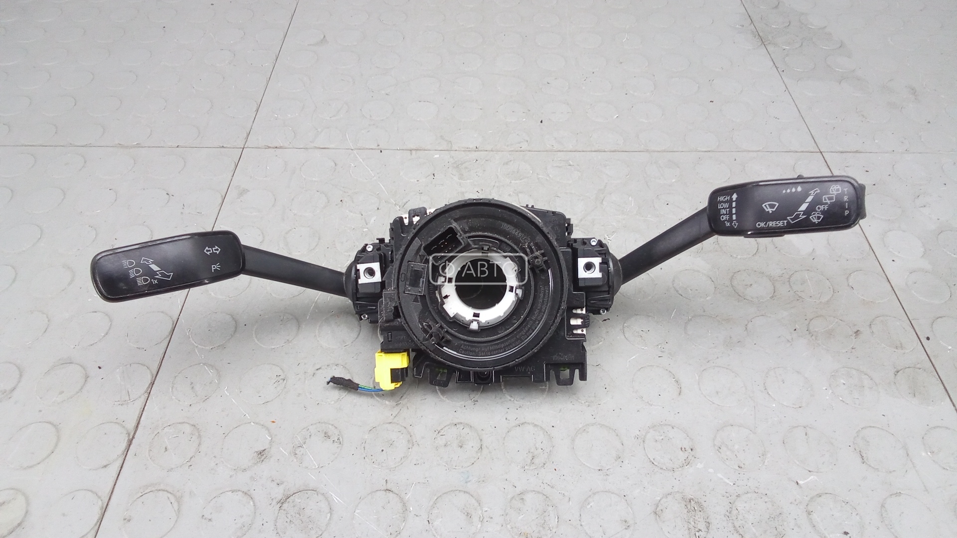 Переключатель поворотов и дворников (стрекоза)