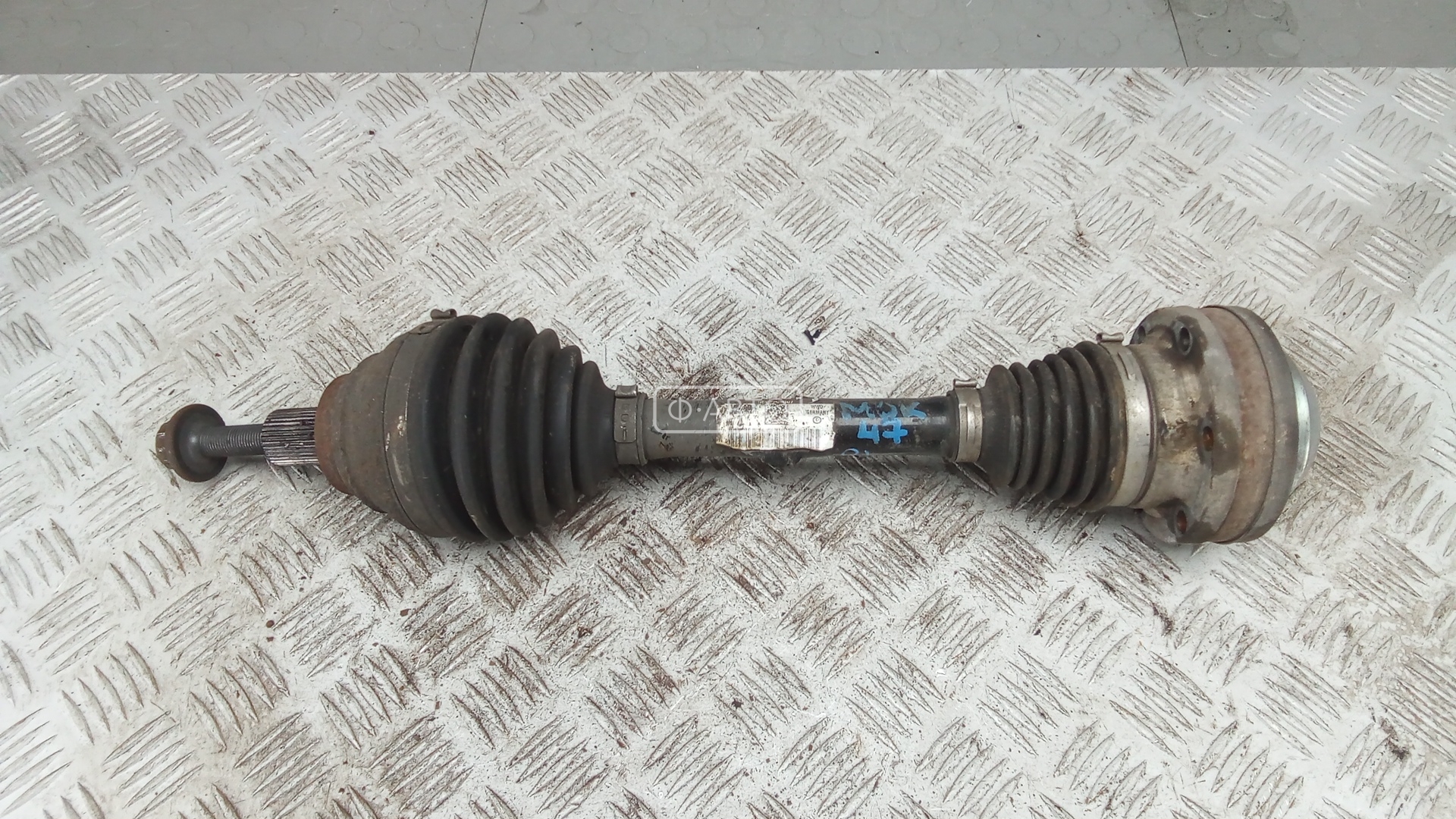 Привод передний правый