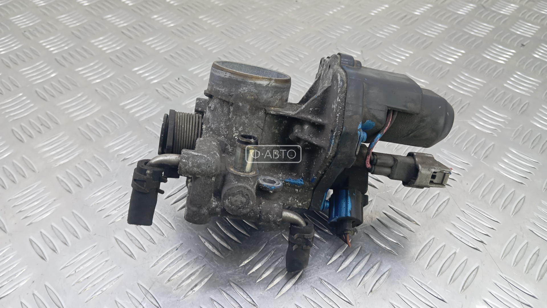 Дроссельная заслонка бензиновая